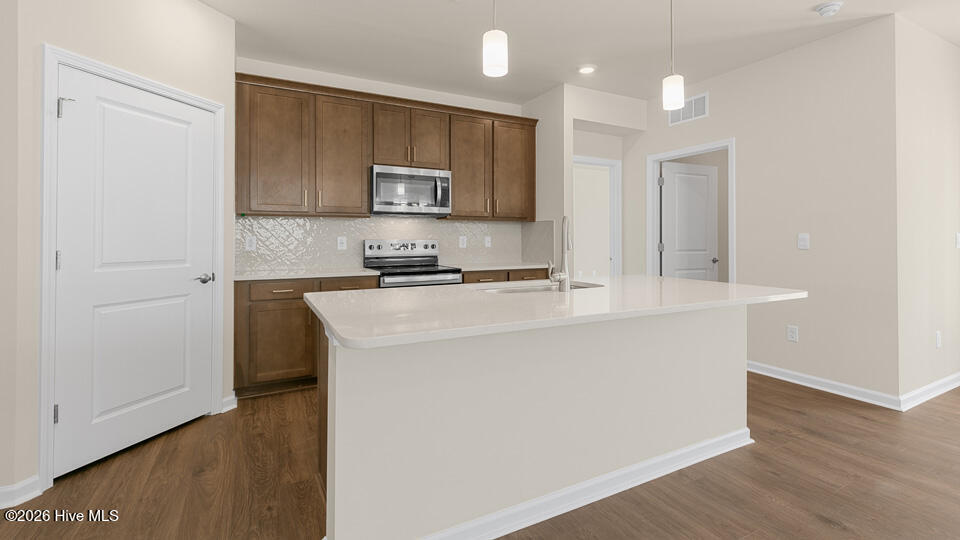 421 Thistle Meadow Lane Property Photo 3
