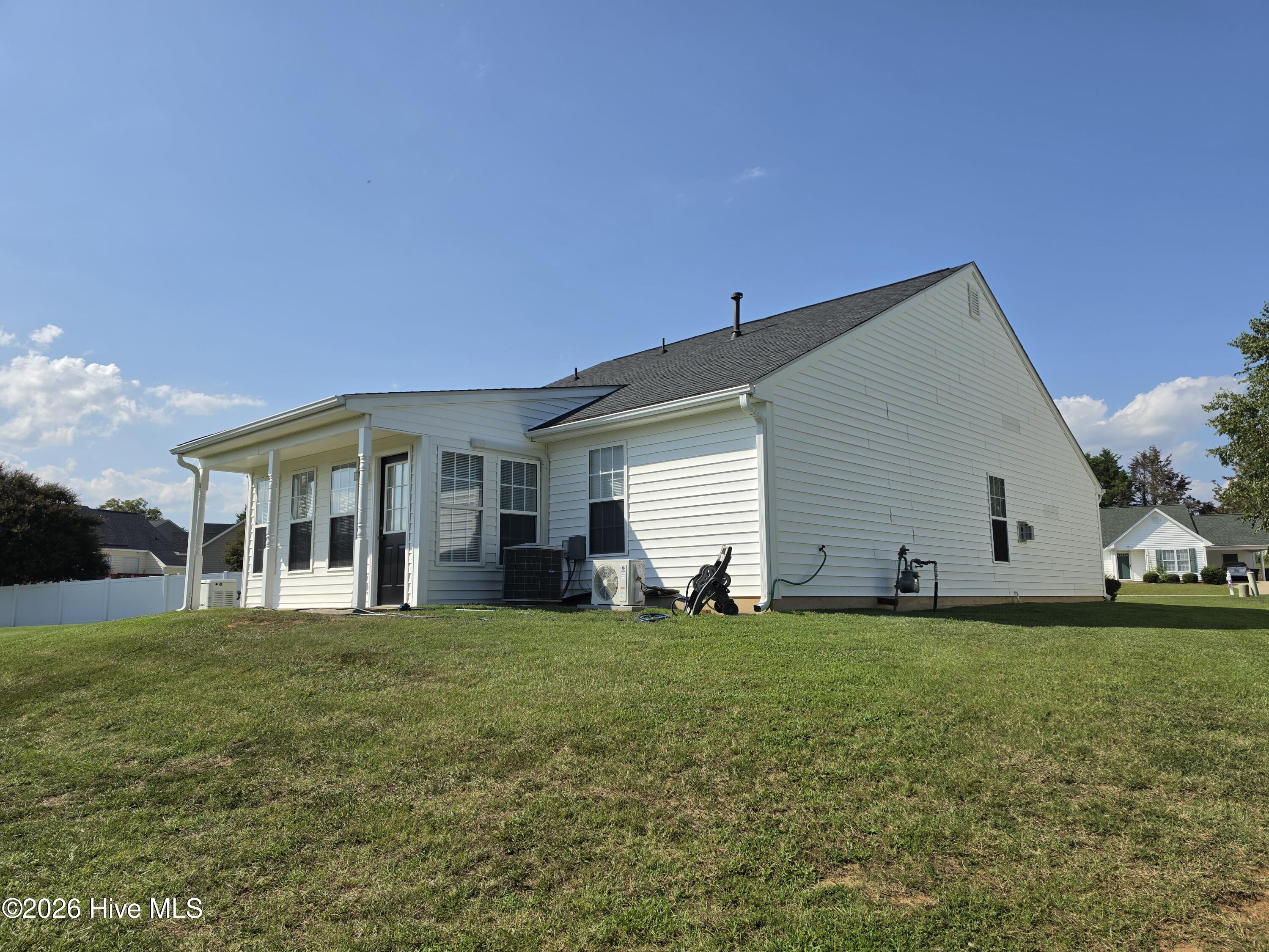 4617 Plum Place Property Photo 2