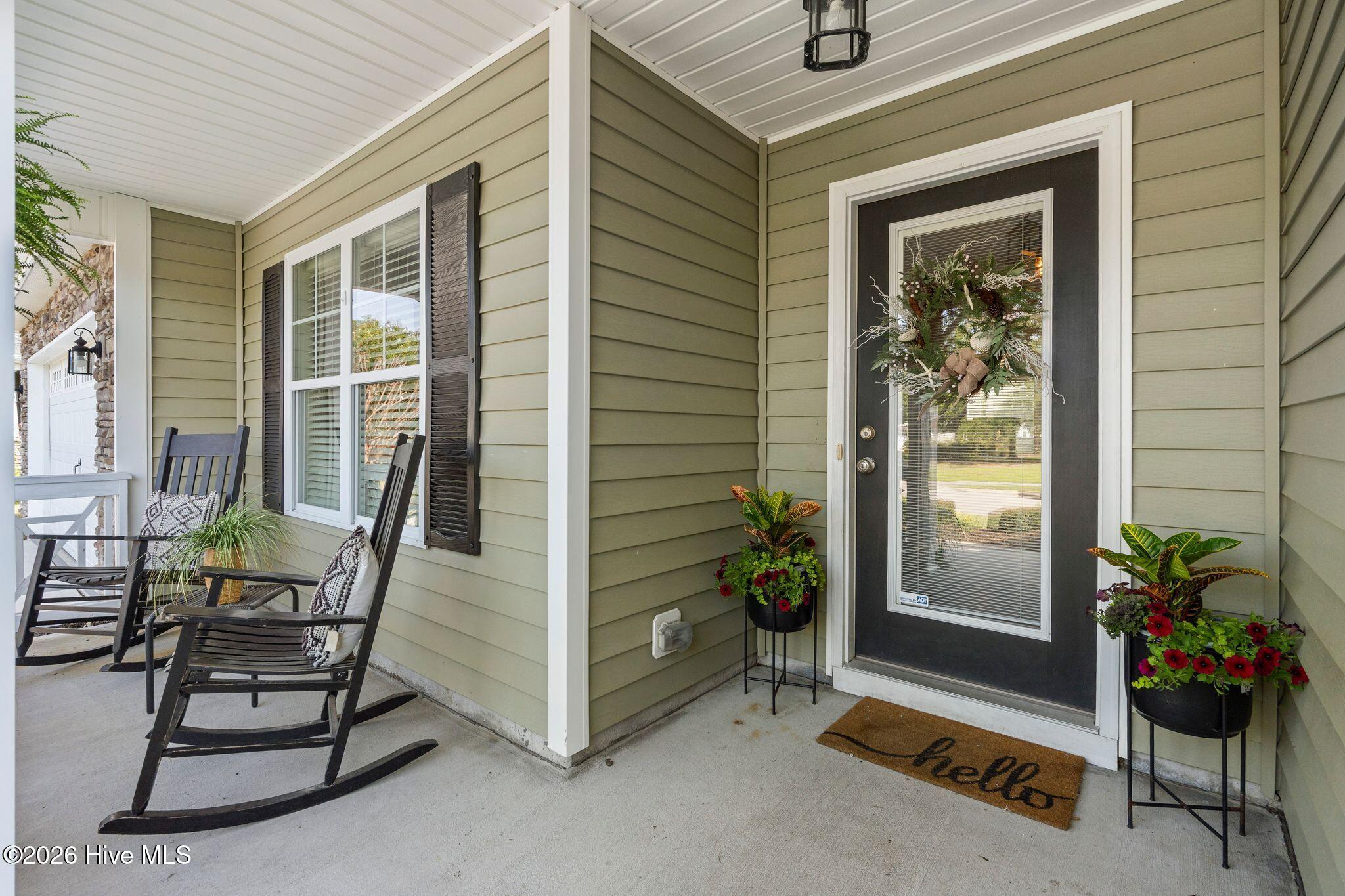 209 Palm Grove Drive Property Photo 9