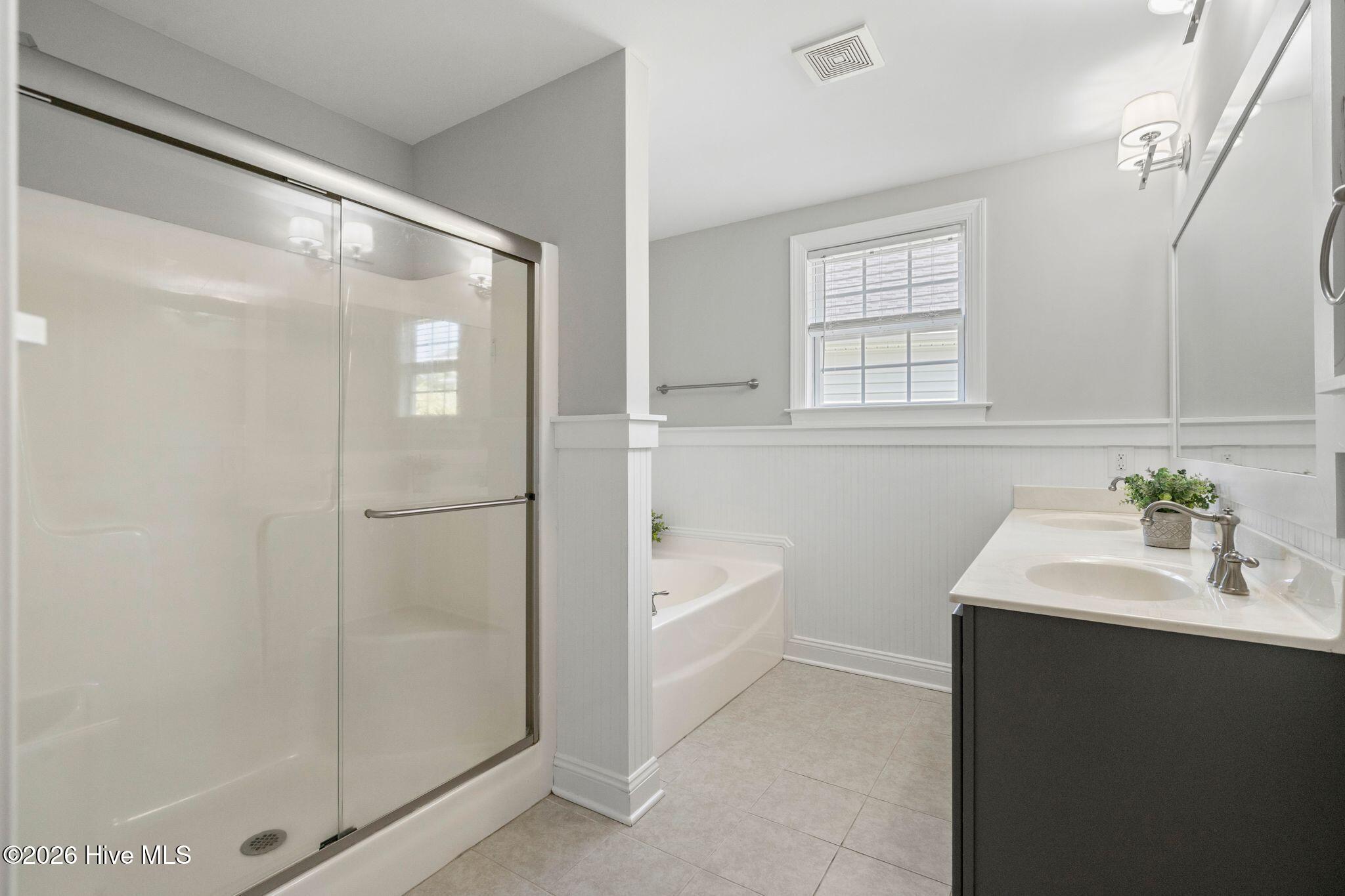209 Palm Grove Drive Property Photo 33