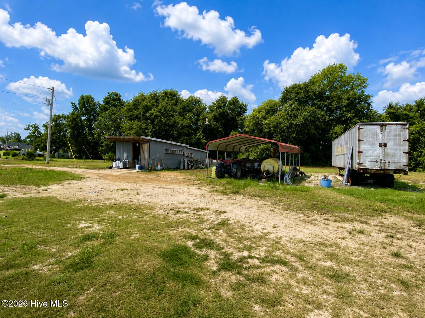 5601 Snags Path Road Property Photo 3