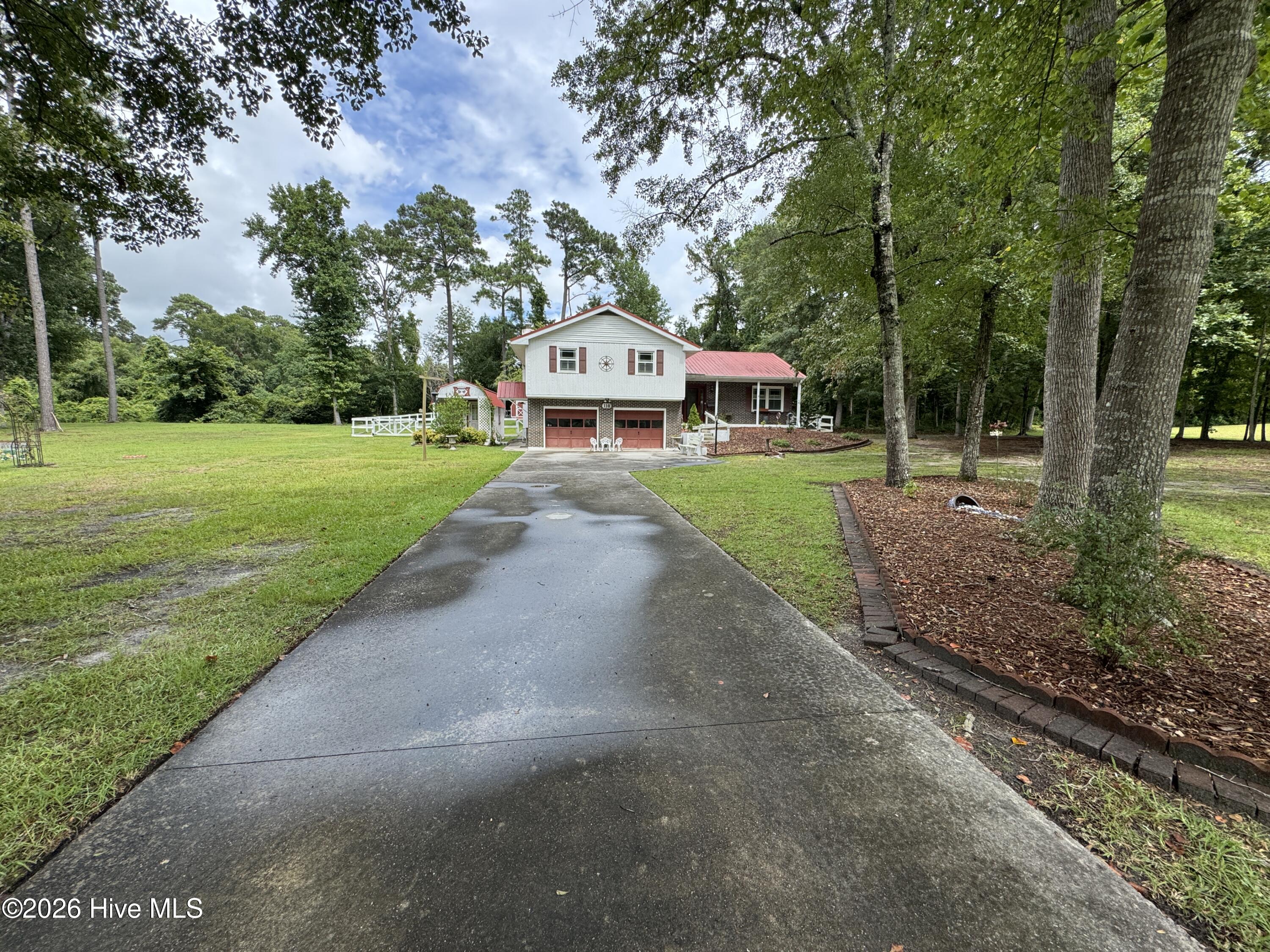 118 Oakwood Drive Property Photo 7