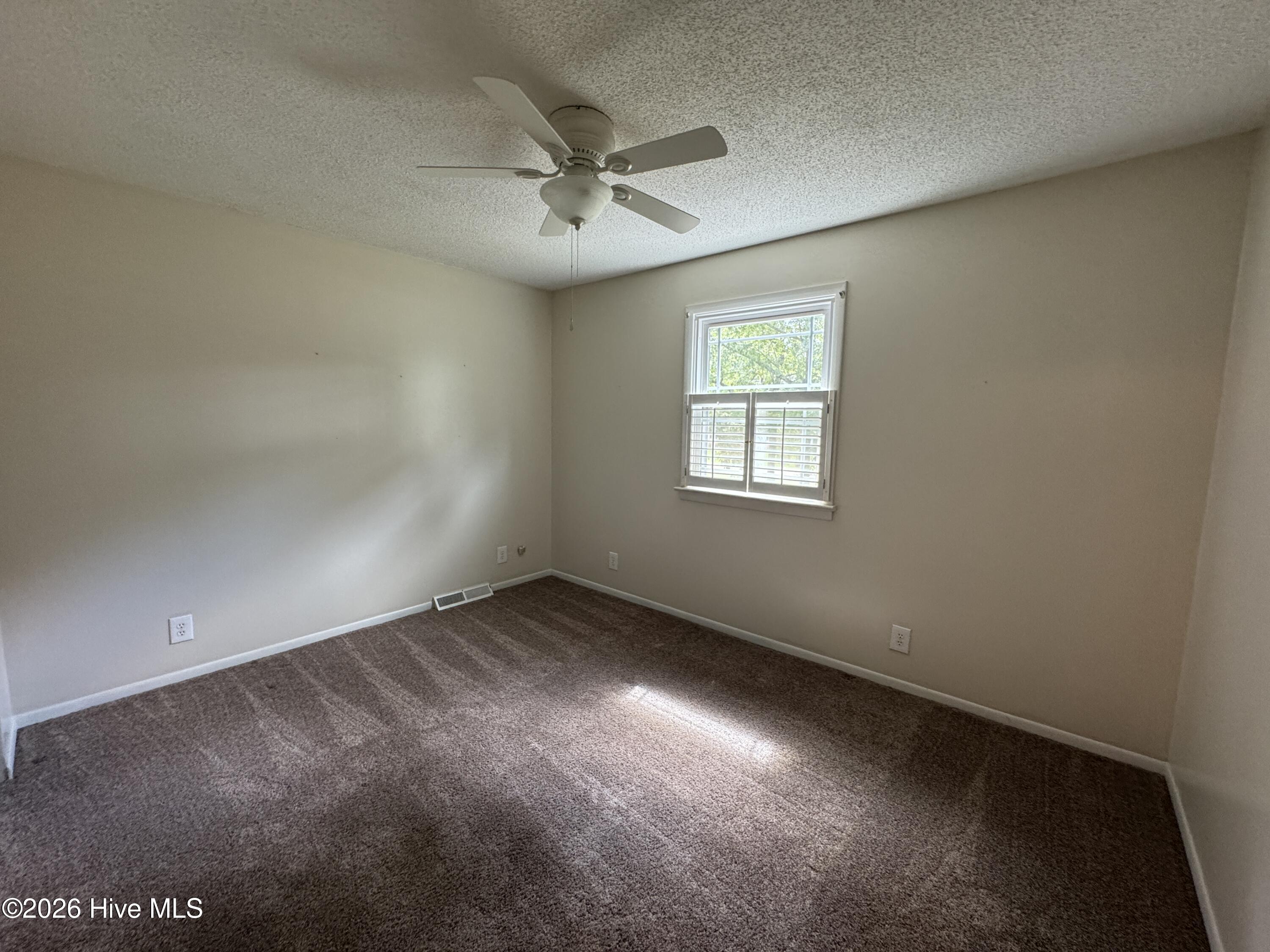 118 Oakwood Drive Property Photo 37