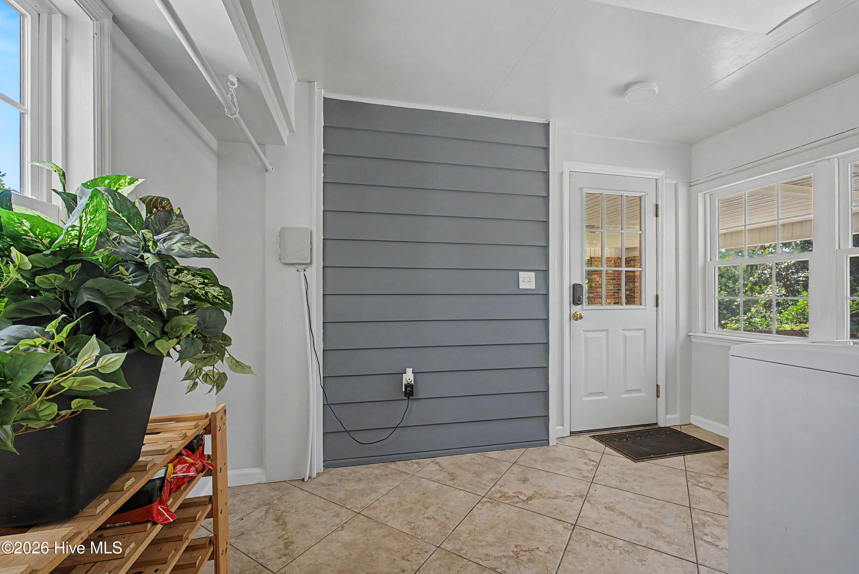2223 Morningside Drive Property Photo 28