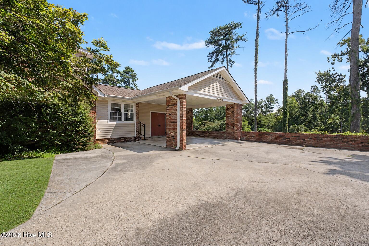 2223 Morningside Drive Property Photo 46