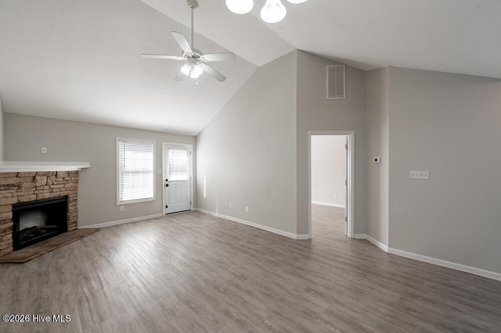 408 Northrop Place Property Photo 1