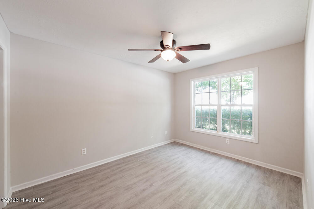 408 Northrop Place Property Photo 10