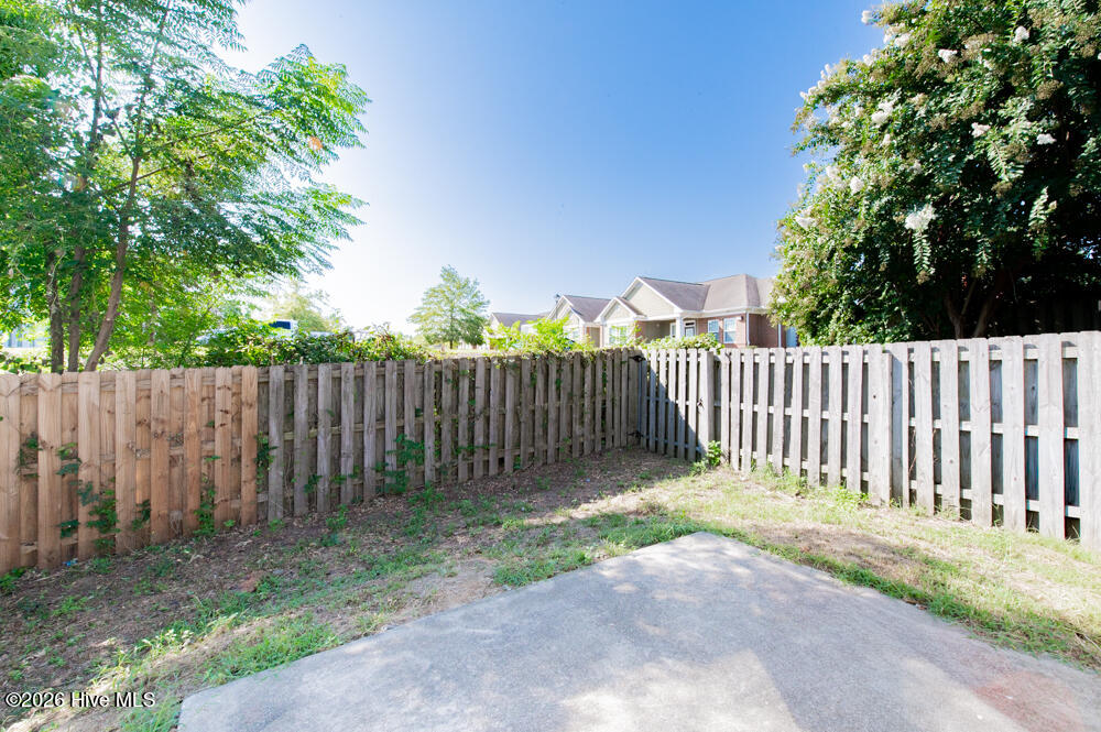 408 Northrop Place Property Photo 15
