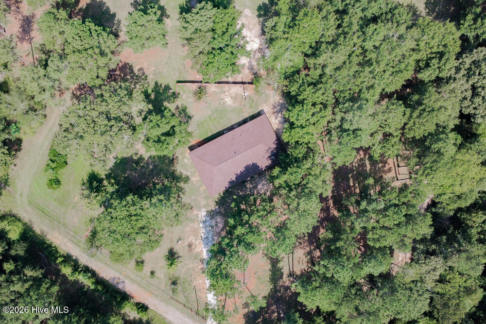 2035 County Line Road Property Photo 1