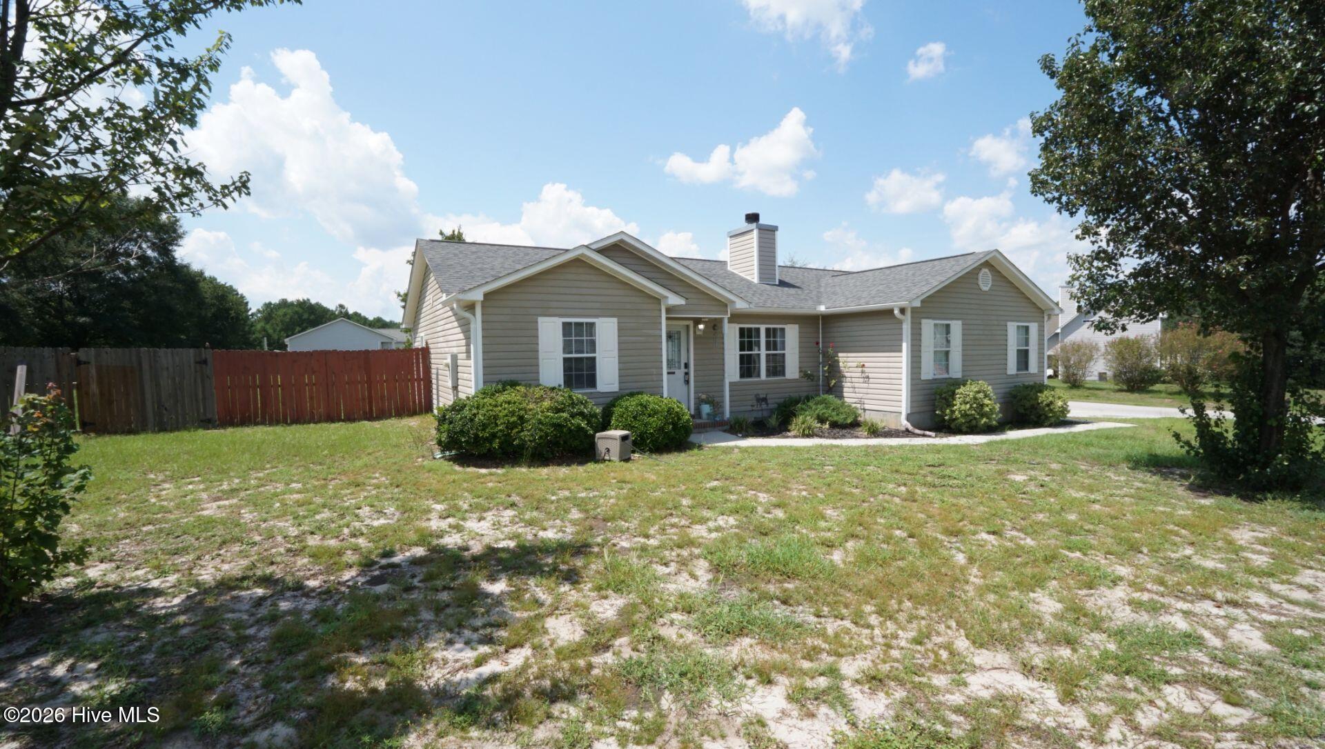 301 Scranton Court Property Photo 1