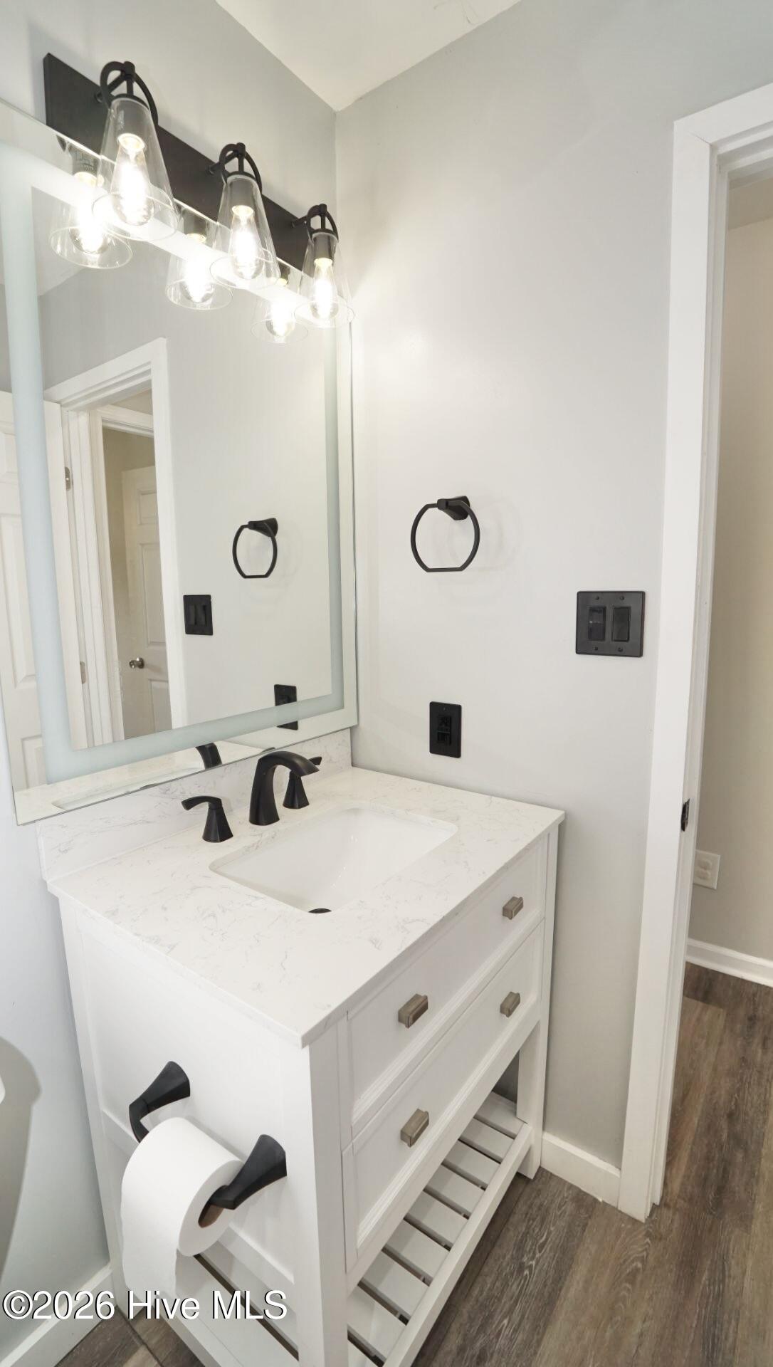 301 Scranton Court Property Photo 17