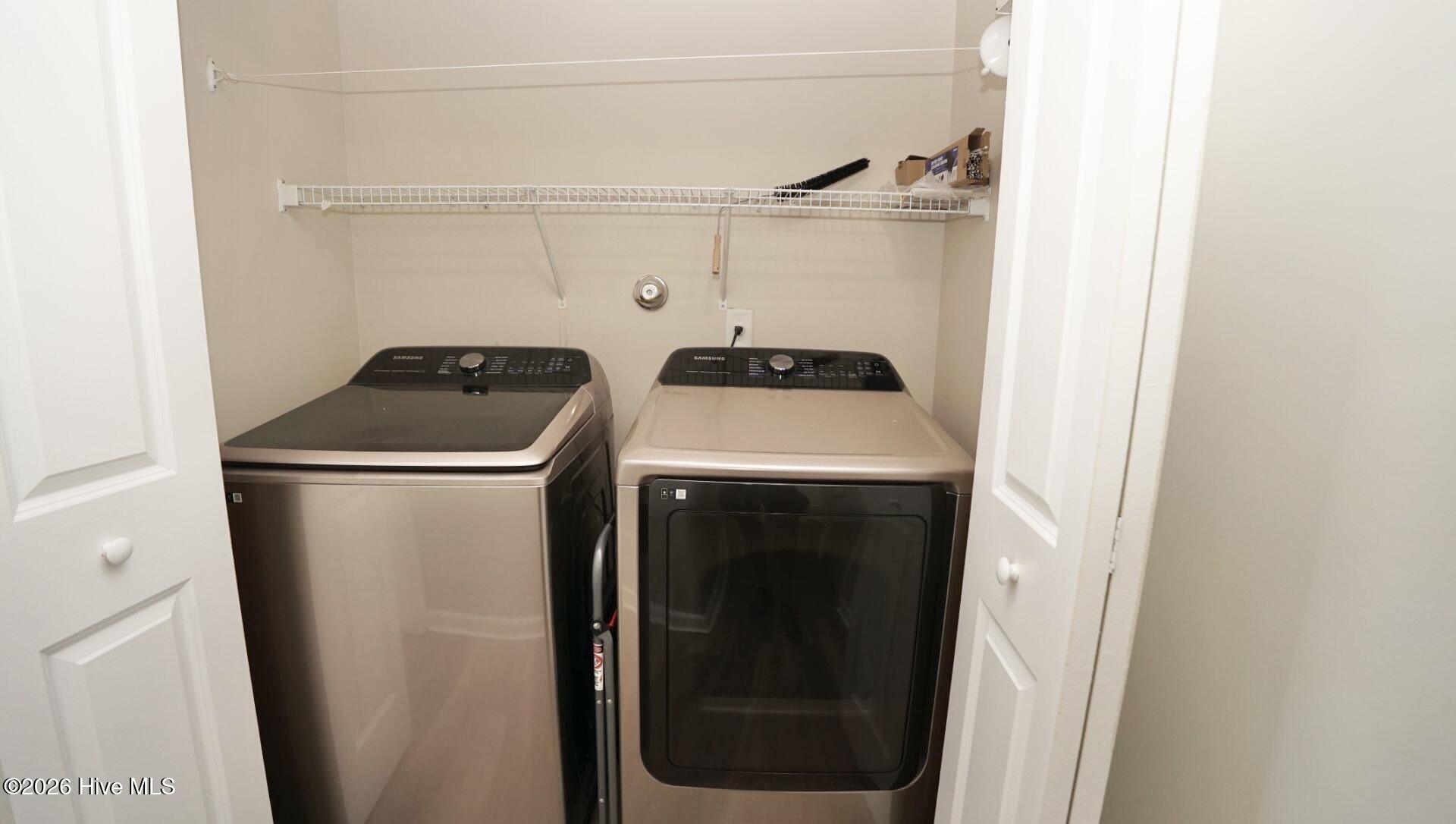 301 Scranton Court Property Photo 18