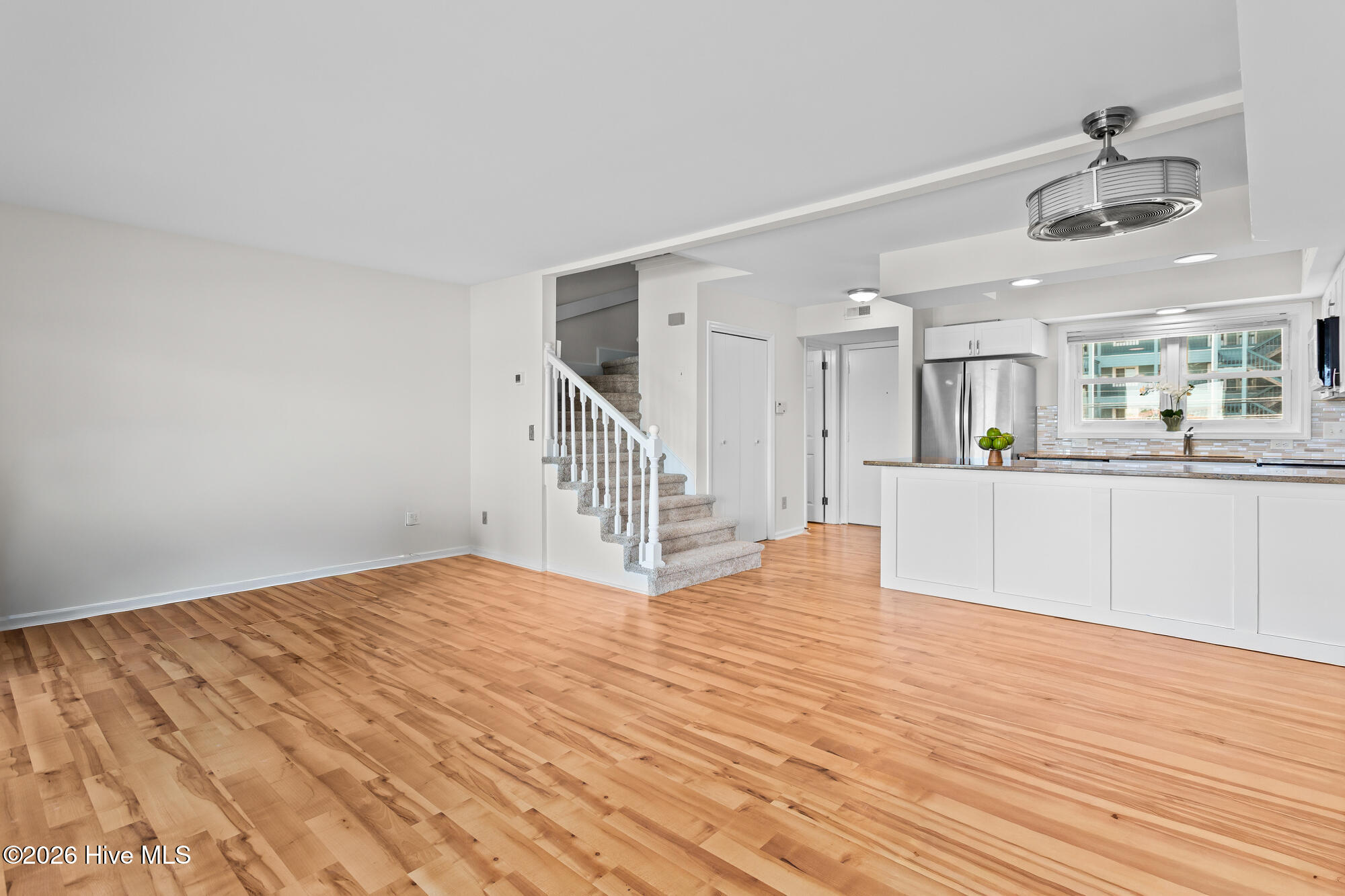 1403 Canal Drive # 10 Property Photo 11