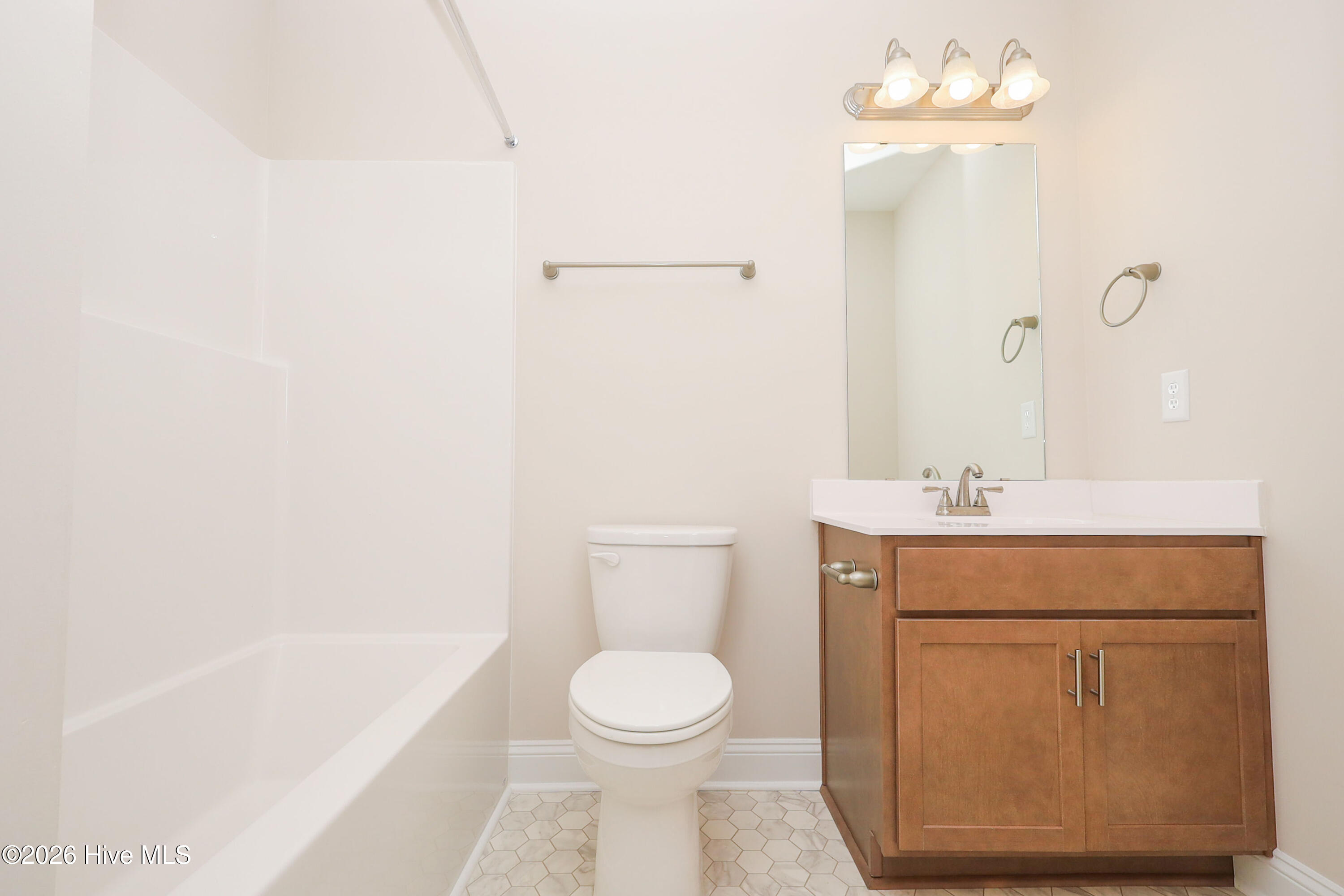 124 Loren Road Property Photo 25