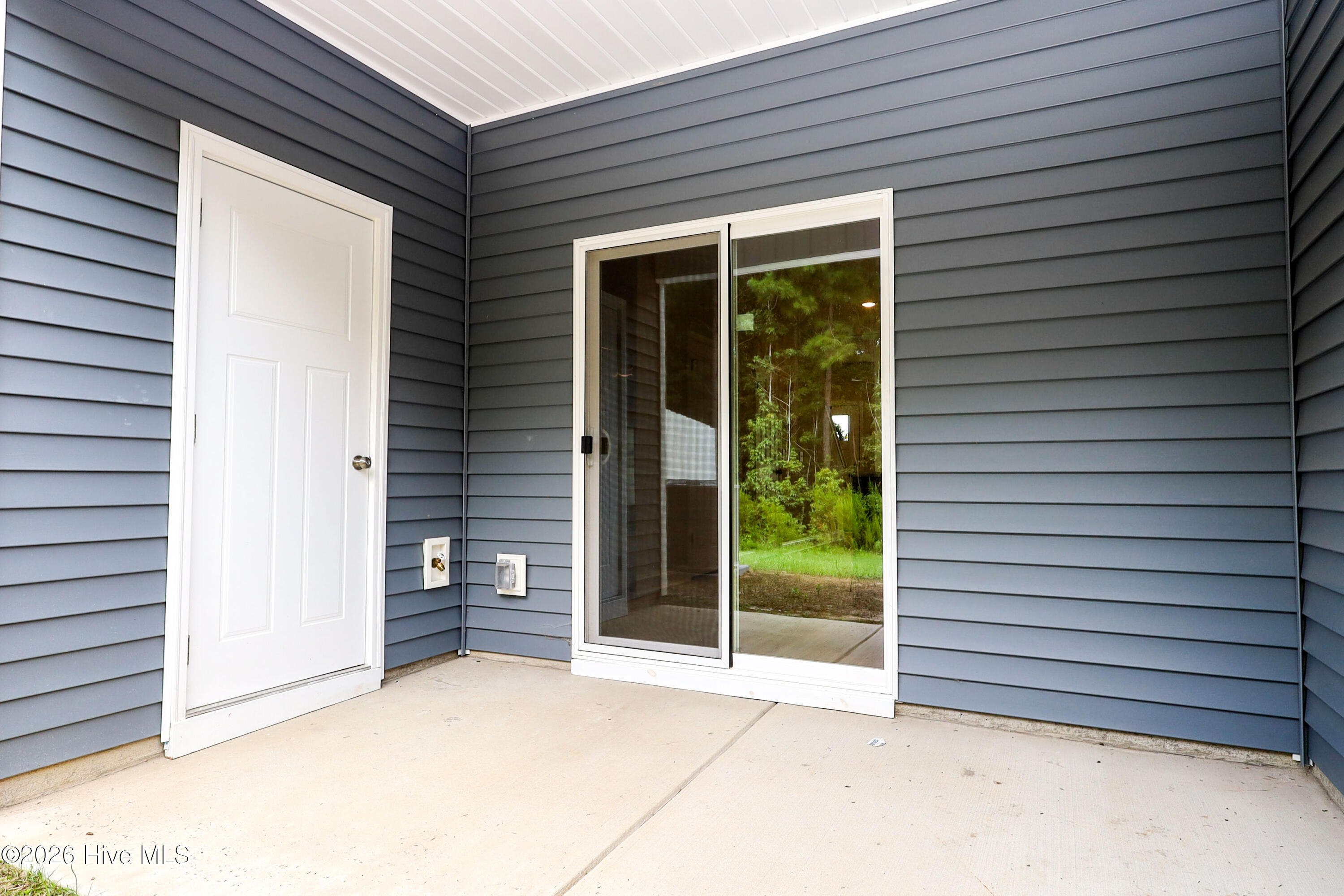 124 Loren Road Property Photo 27
