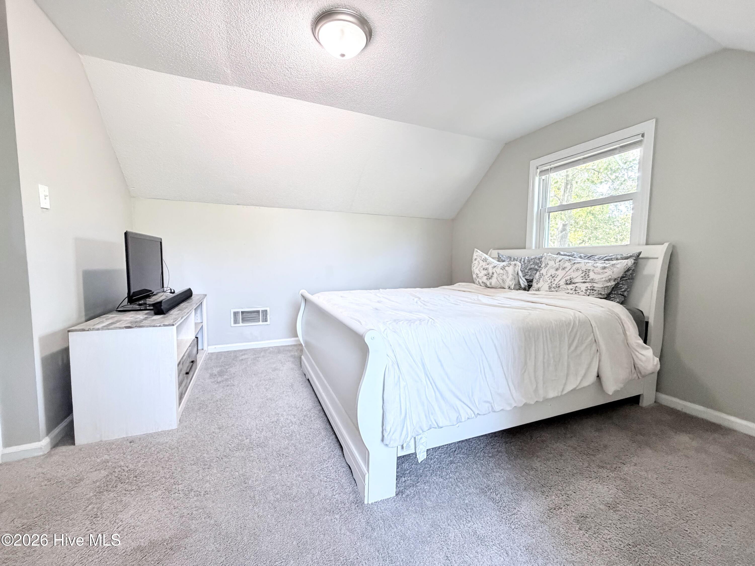 2501 Shannon Court Property Photo 17