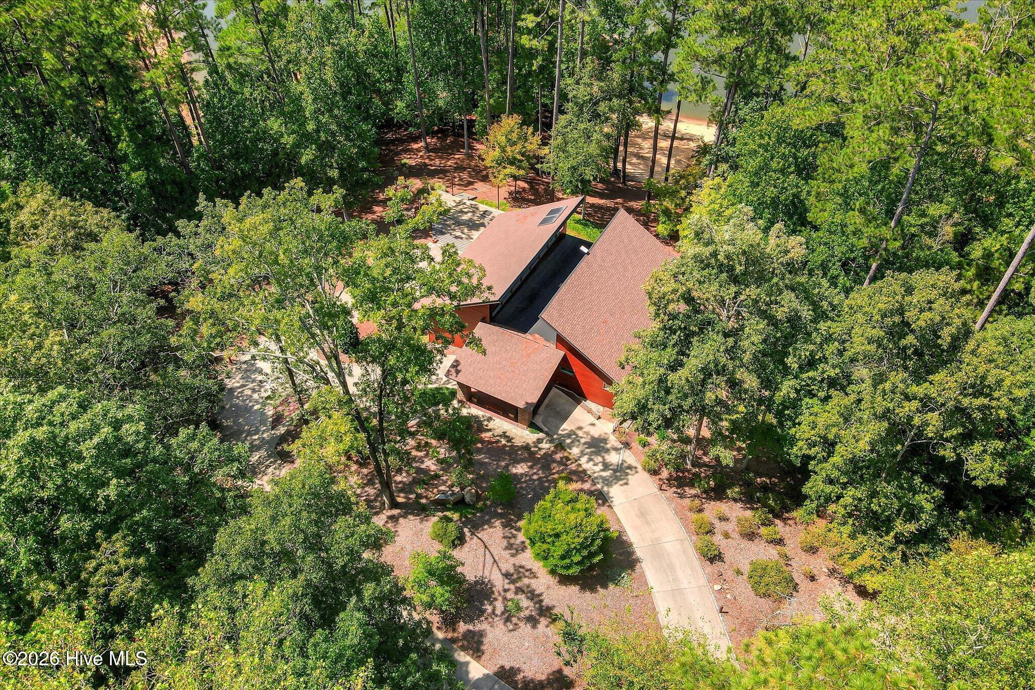 210 Bellefaye Lane Property Photo 10