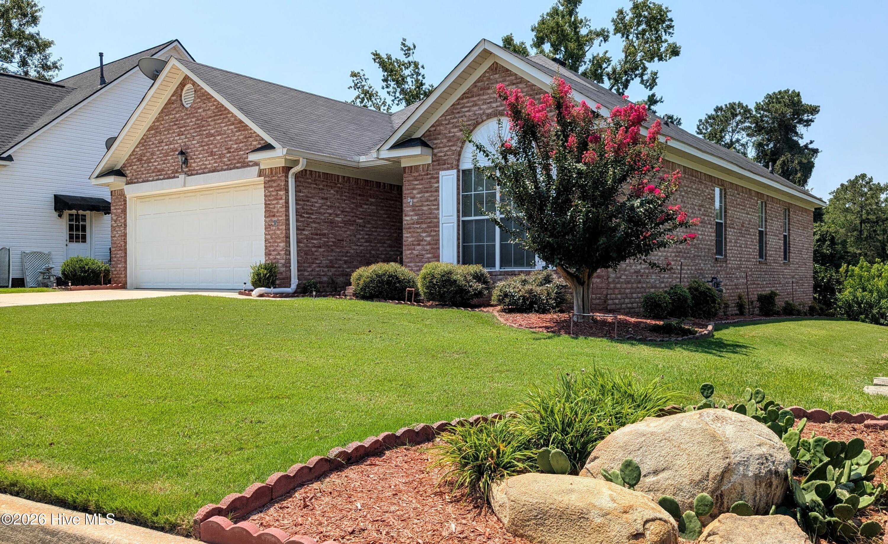 512 Granite Point Property Photo 4