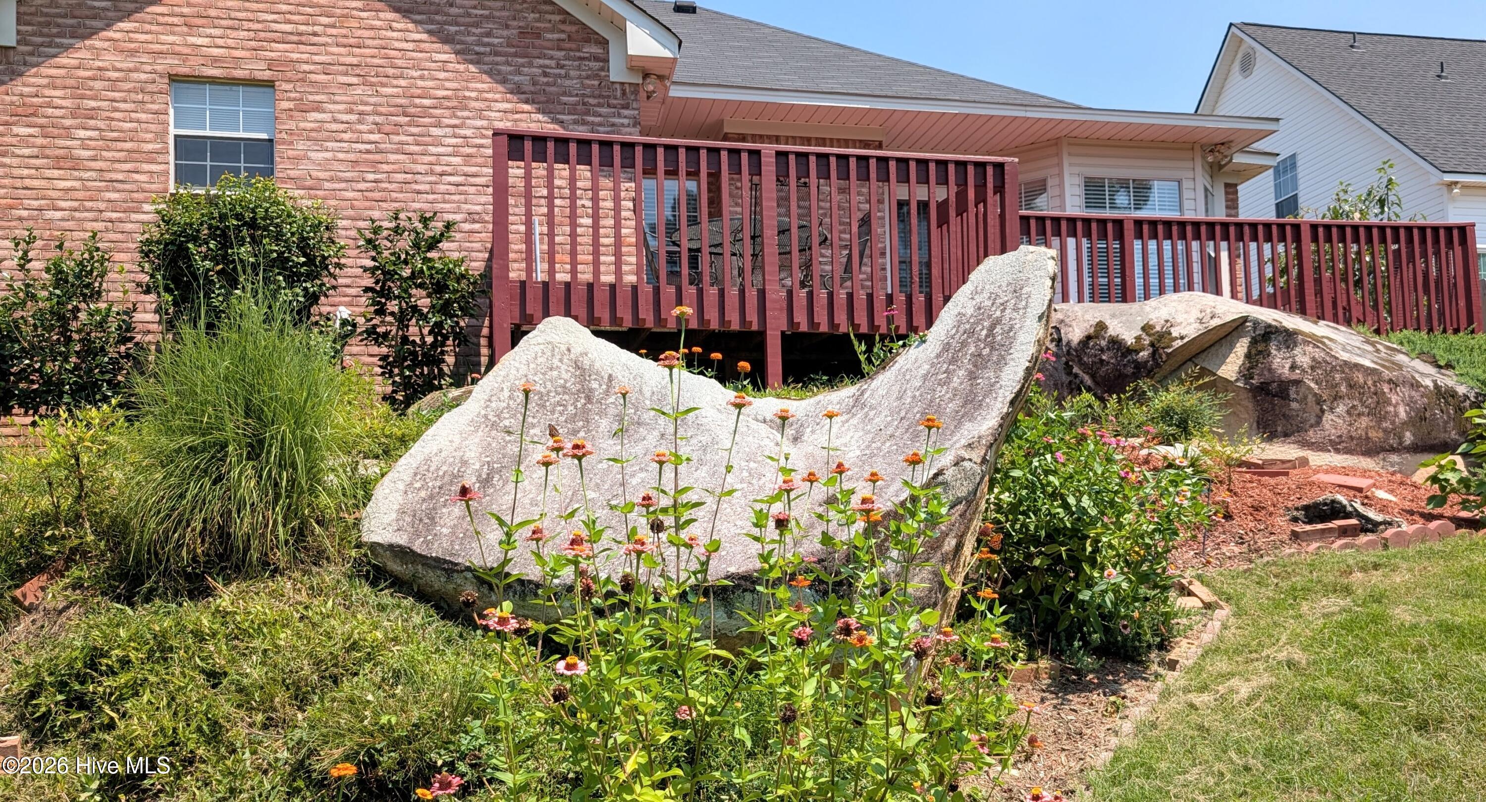 512 Granite Point Property Photo 44