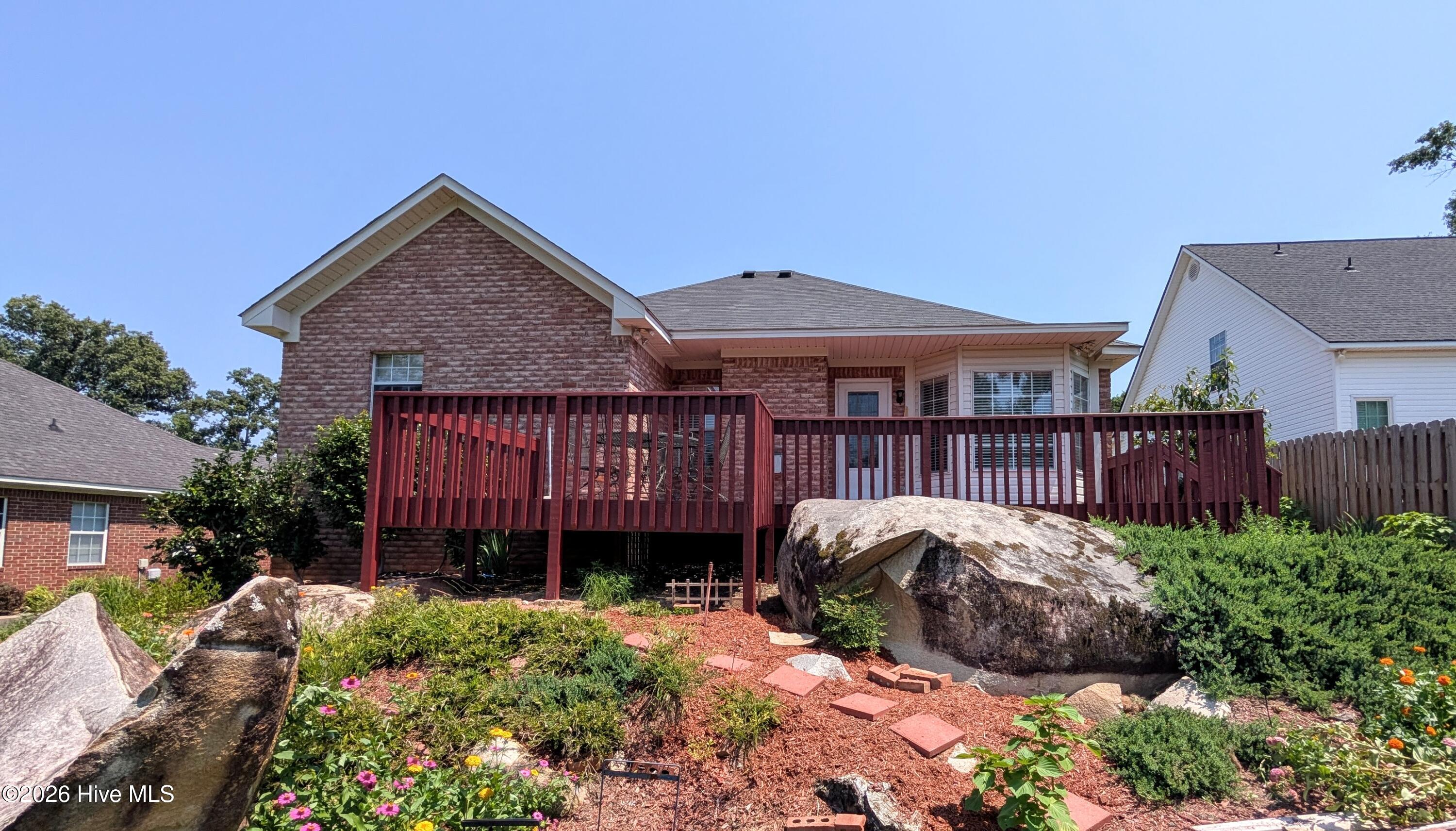 512 Granite Point Property Photo 45