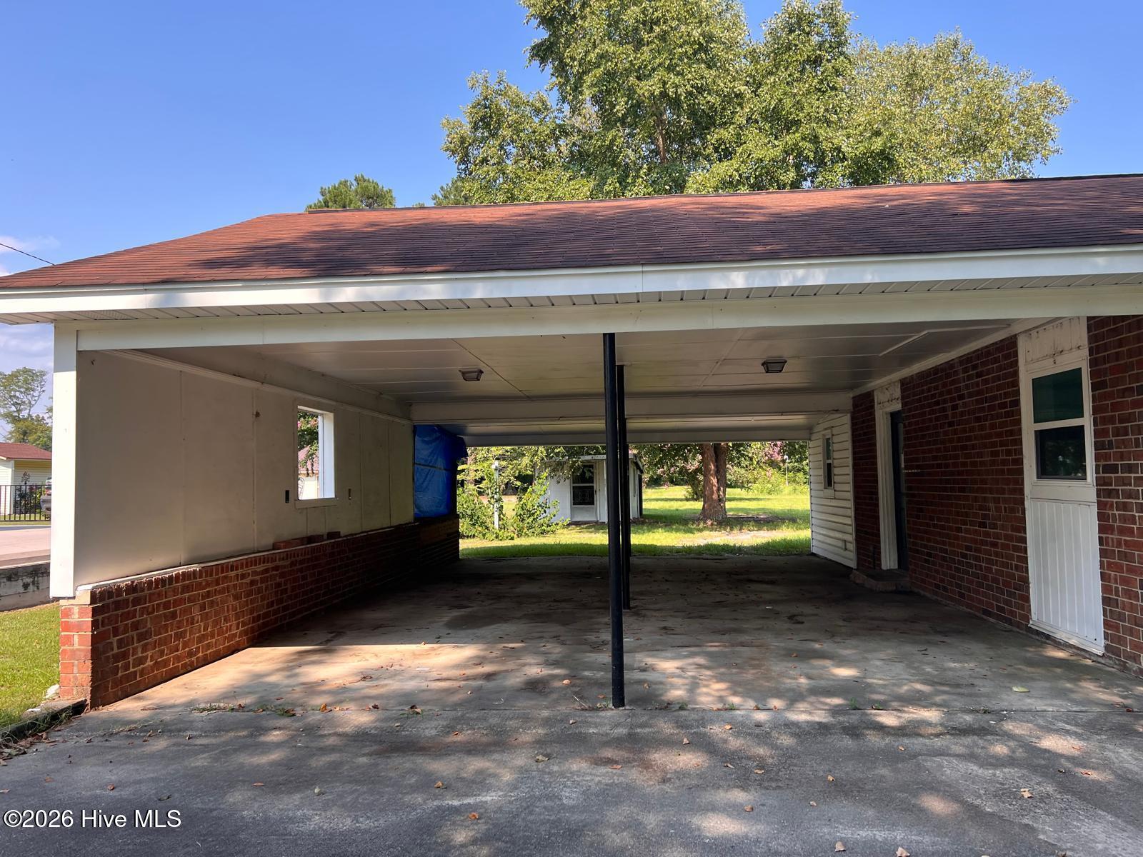 11701 Johns Road Property Photo 2