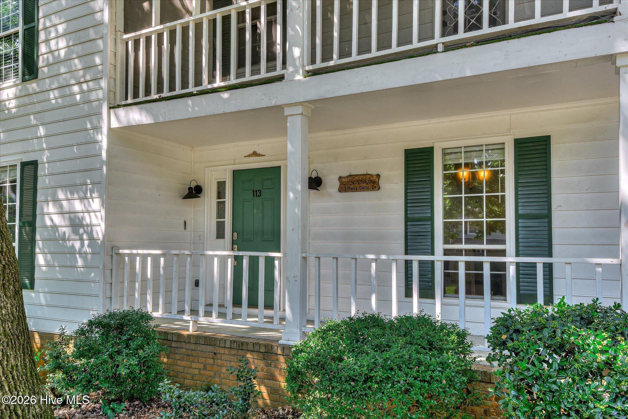 113 Maple Creek Drive Property Photo 3