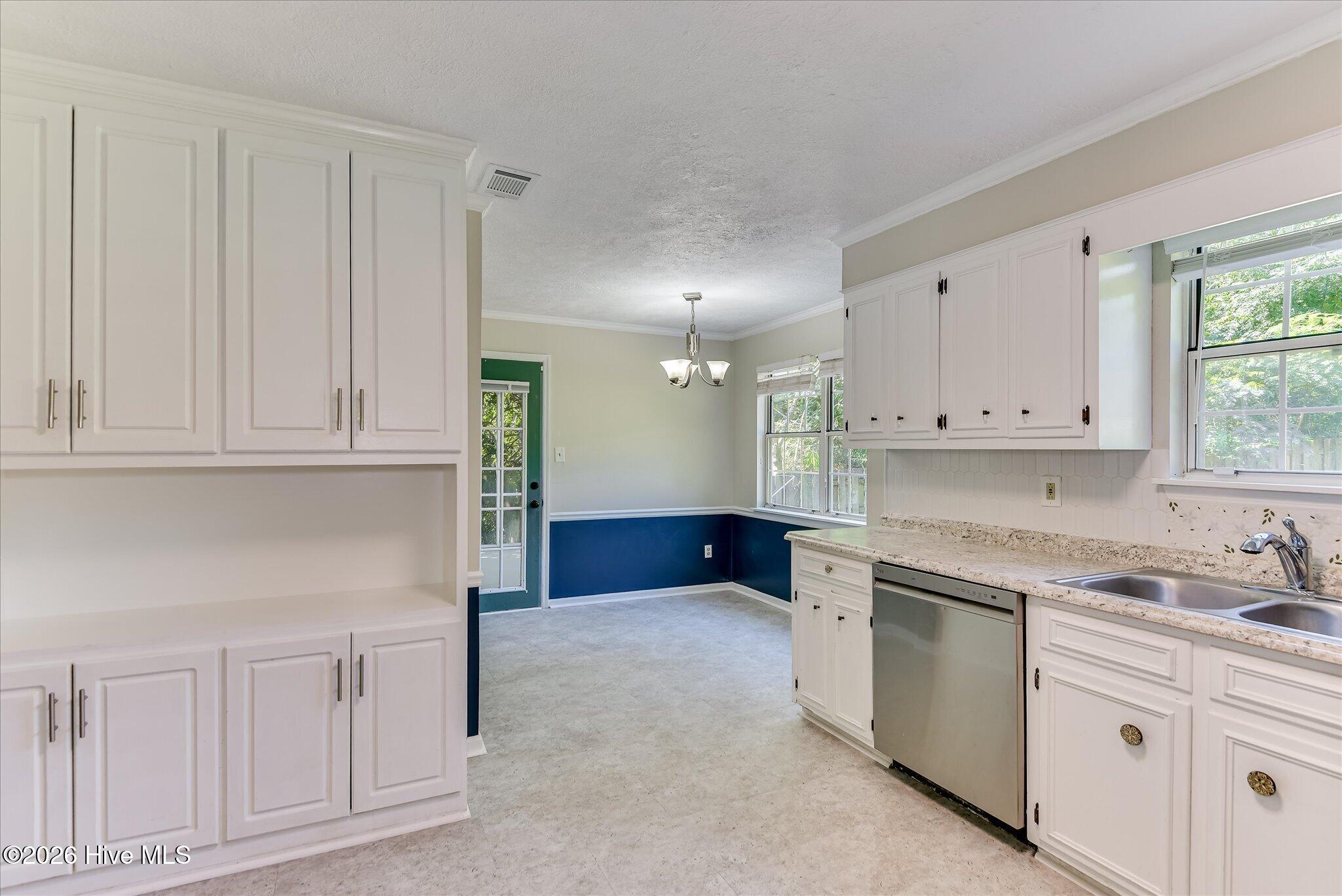 113 Maple Creek Drive Property Photo 20