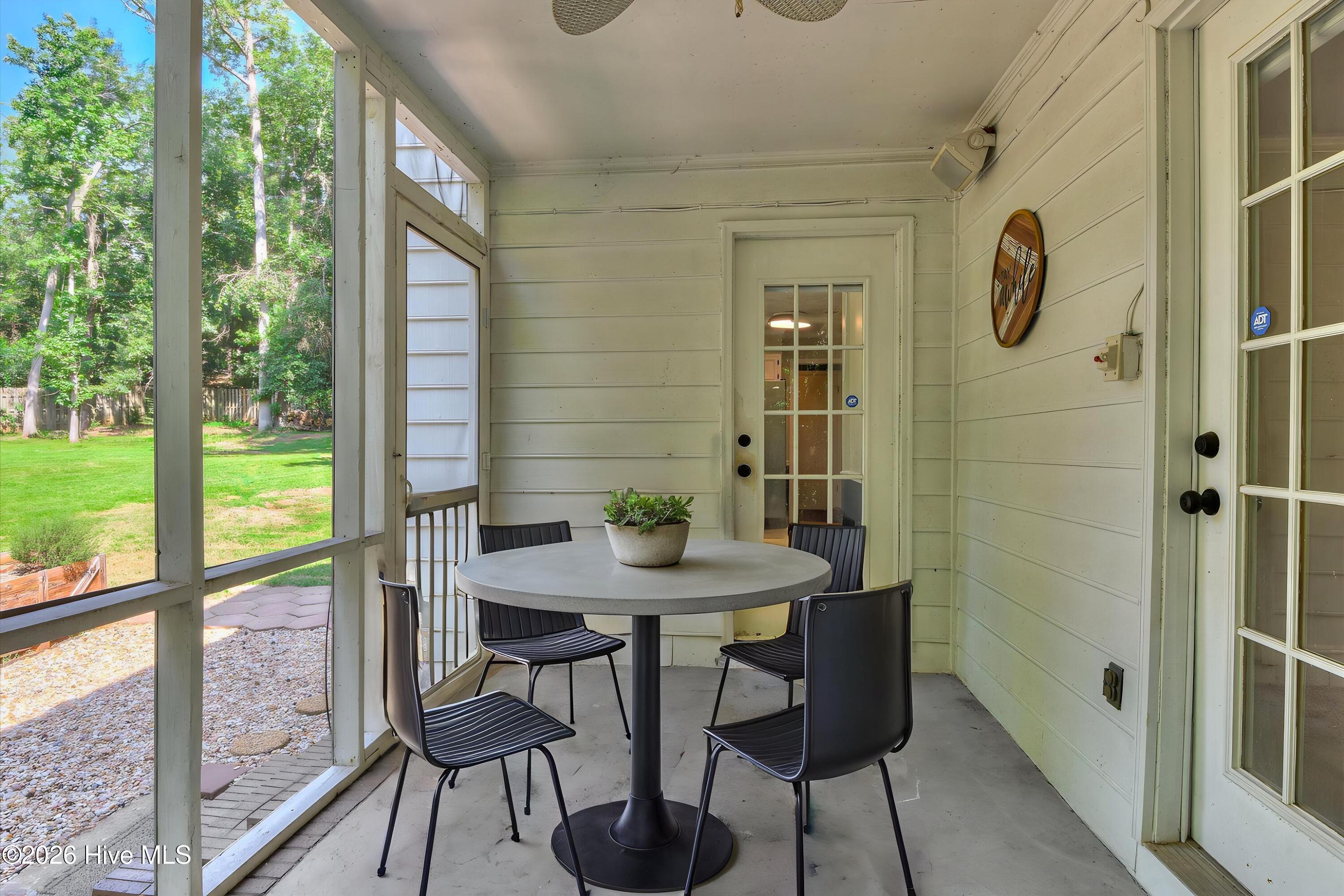 113 Maple Creek Drive Property Photo 47