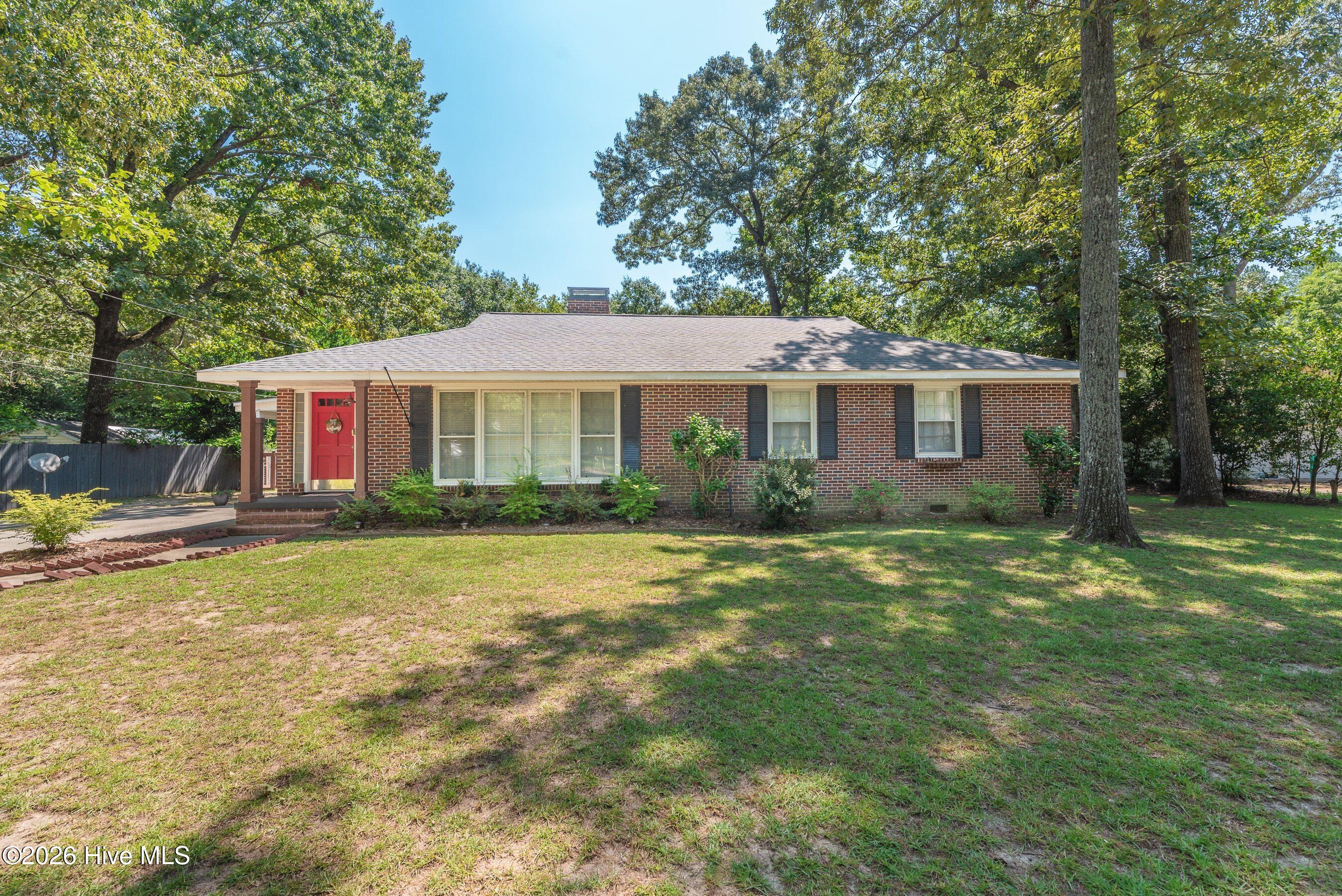 210 Dunbarton Circle Se Property Photo 1