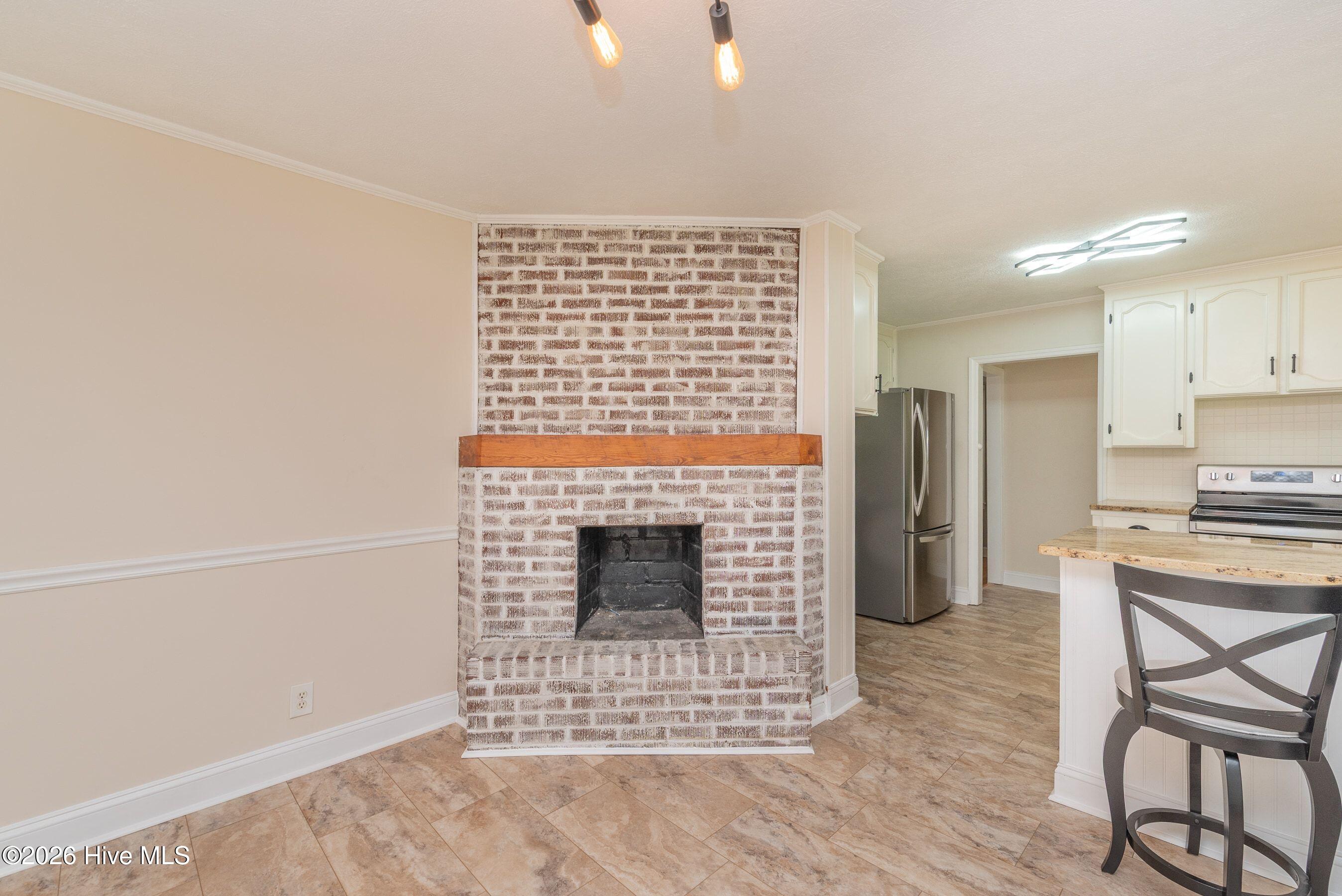 210 Dunbarton Circle Se Property Photo 17