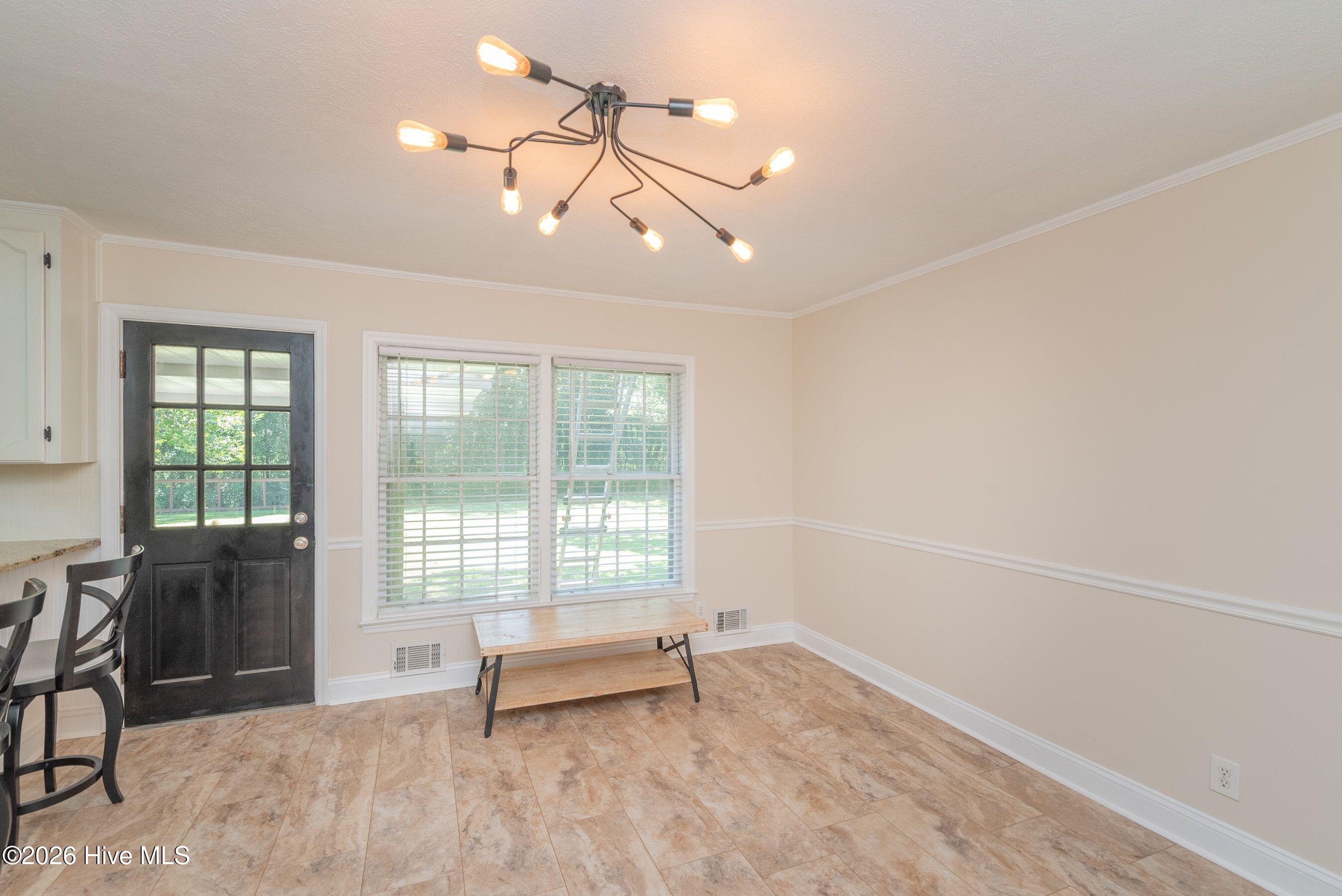 210 Dunbarton Circle Se Property Photo 18