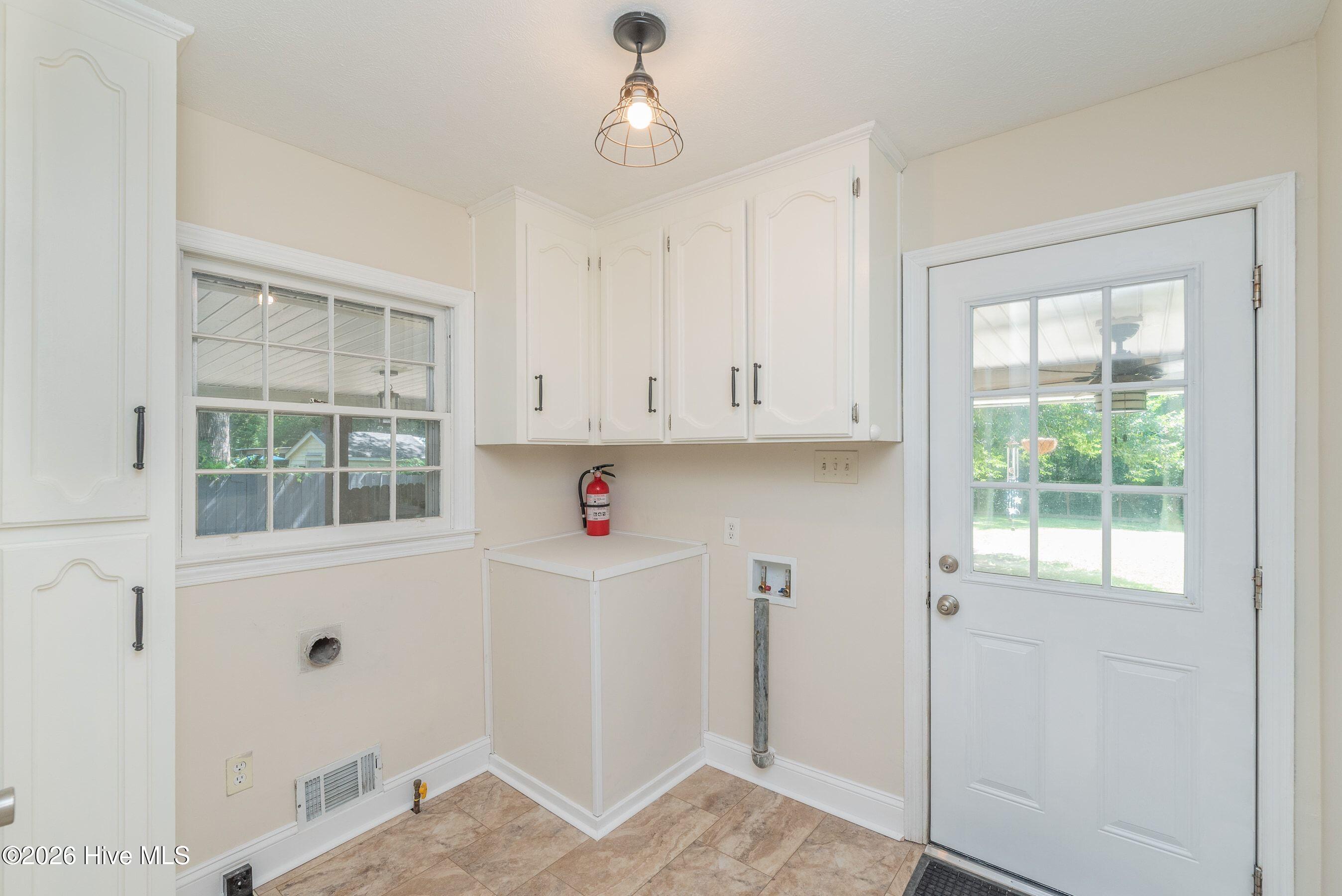 210 Dunbarton Circle Se Property Photo 25