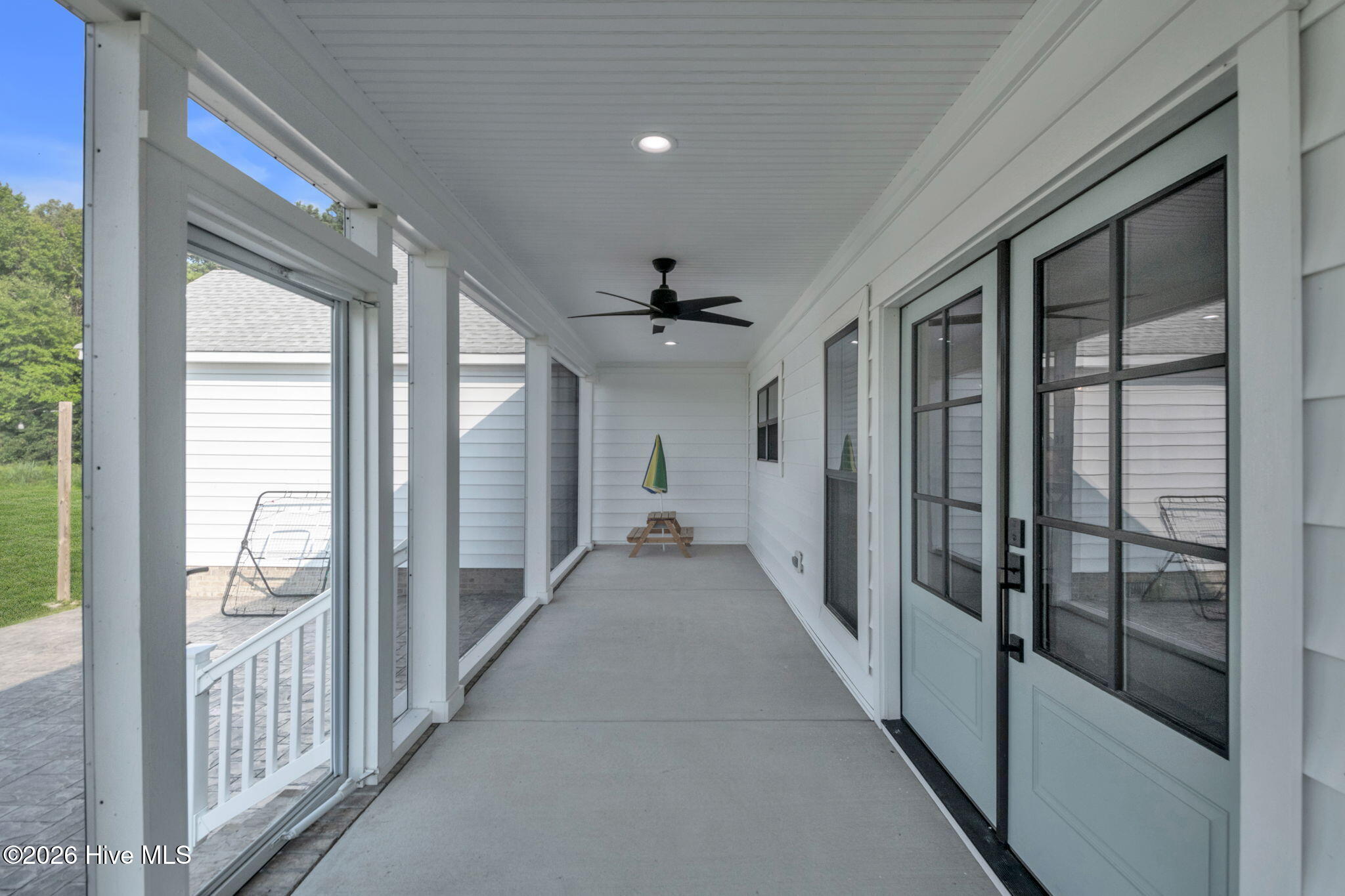 111 Artisan Way Property Photo 7