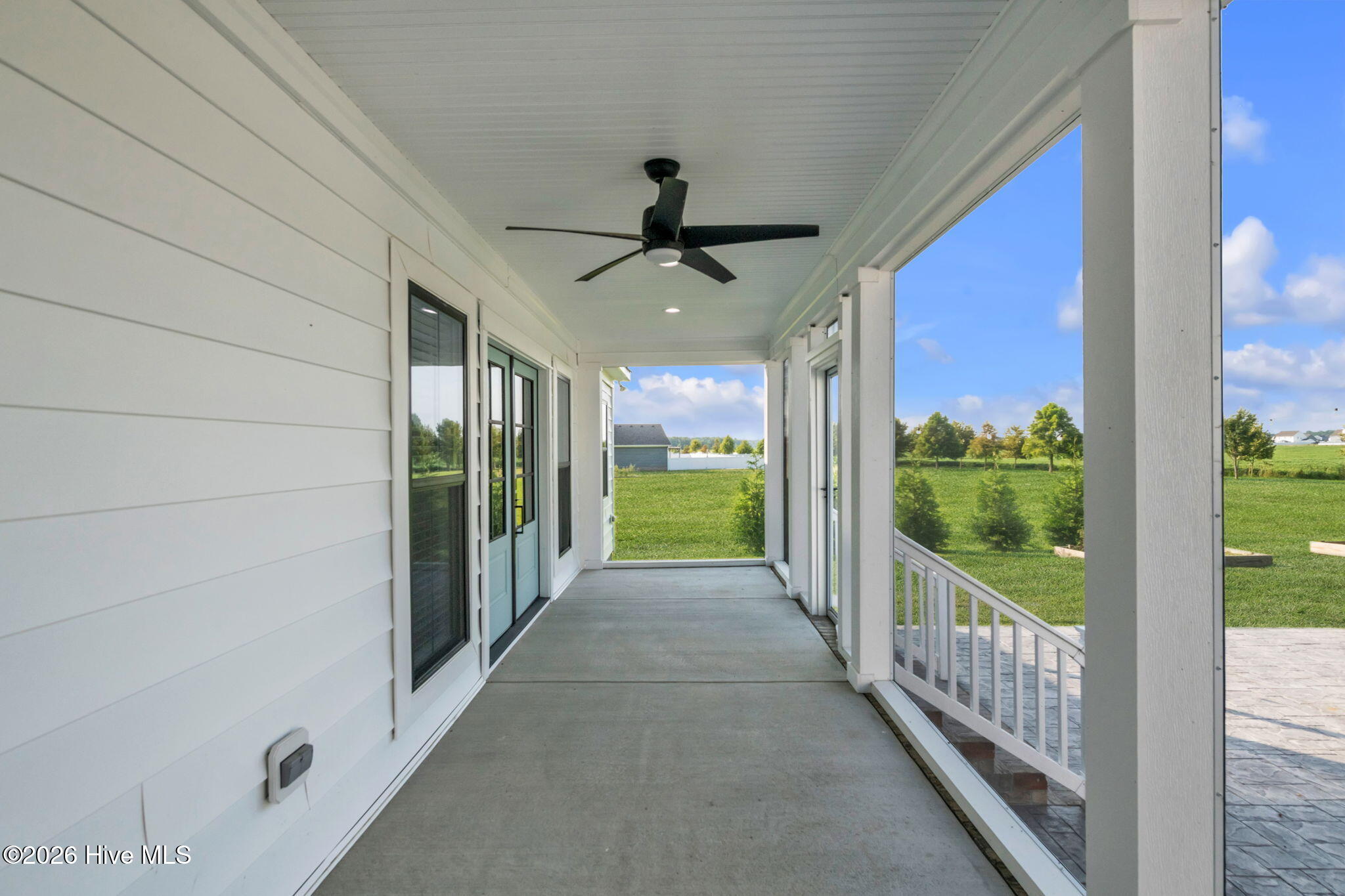 111 Artisan Way Property Photo 8