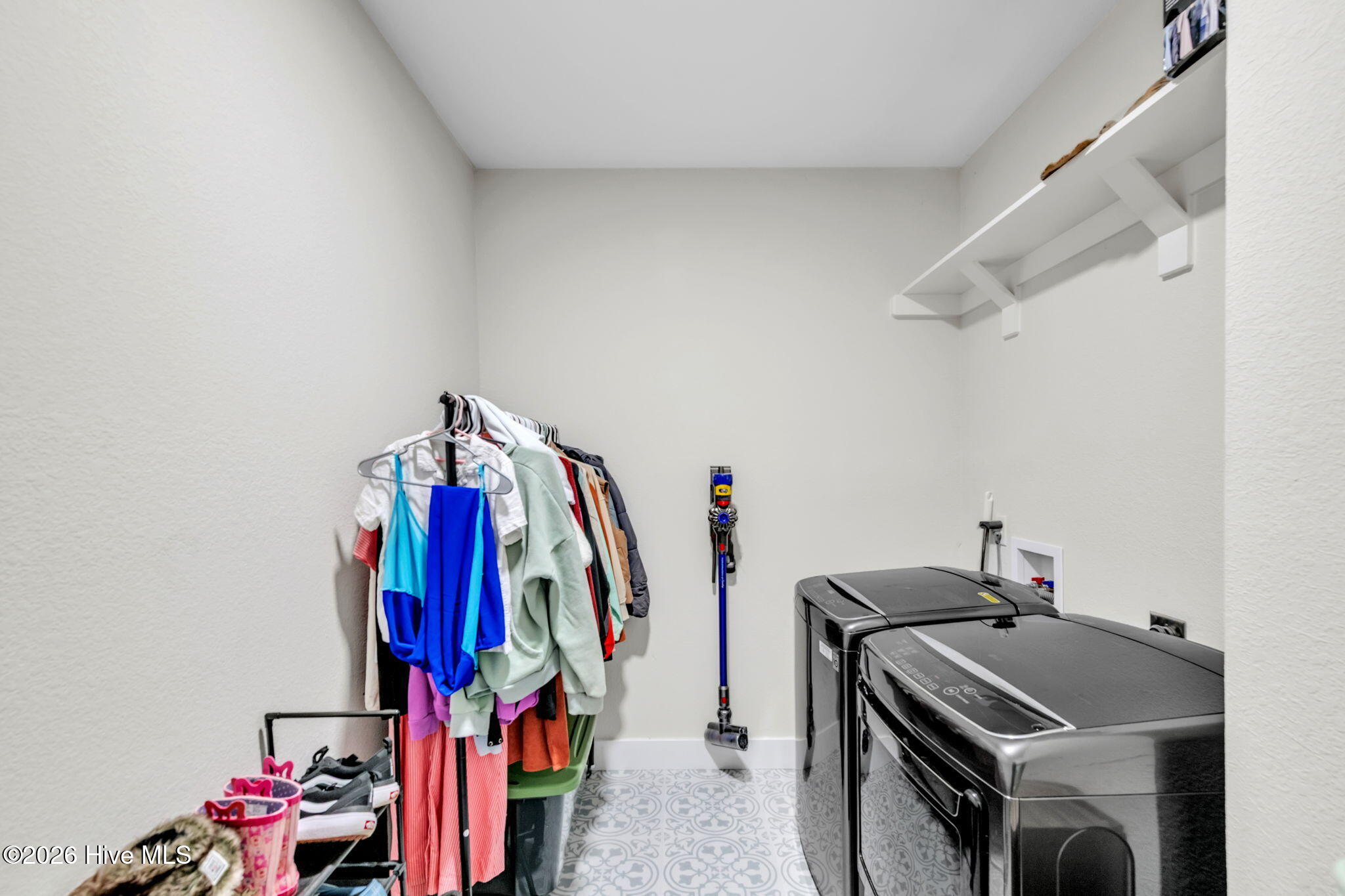 111 Artisan Way Property Photo 49