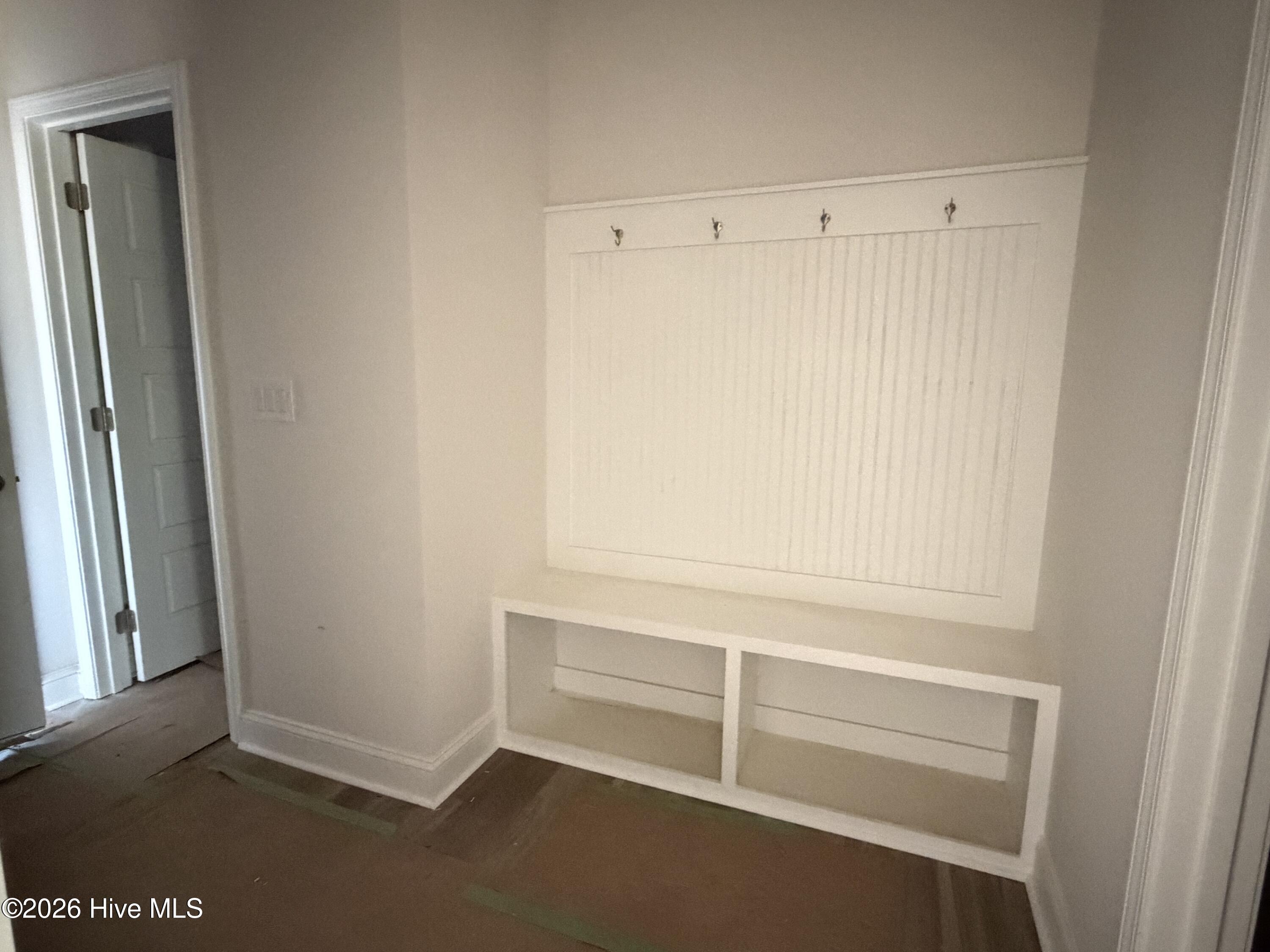 406 Thorntons Creek Drive Property Photo 6