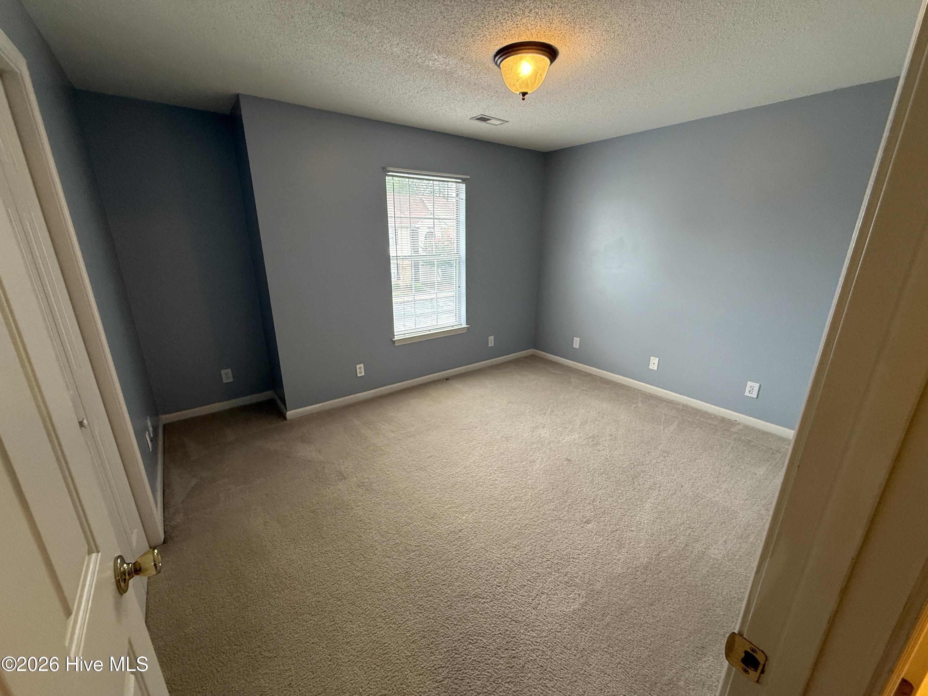 2804 Mulberry Lane F Property Photo 8