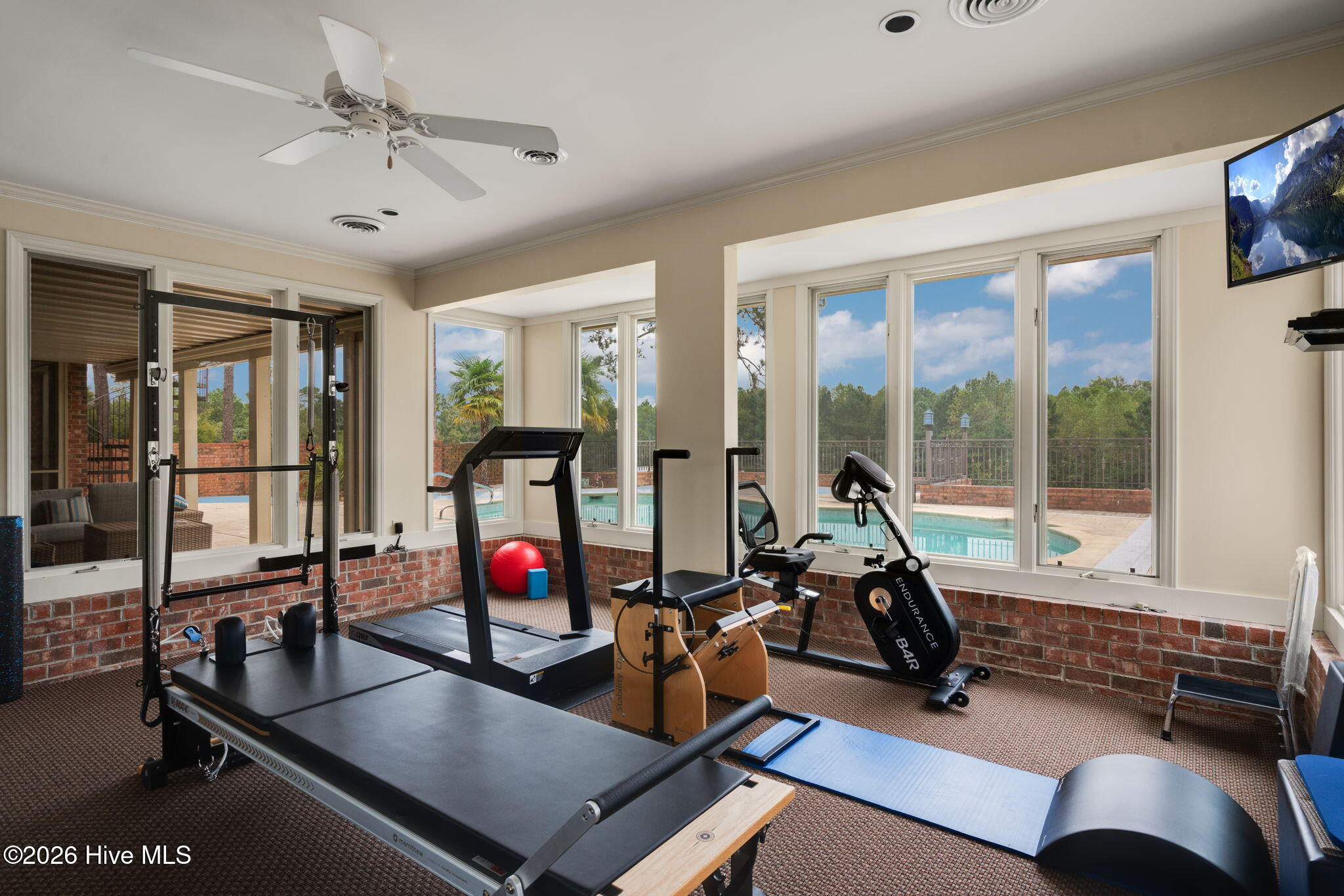 509 Cross Country Lane Property Photo 42