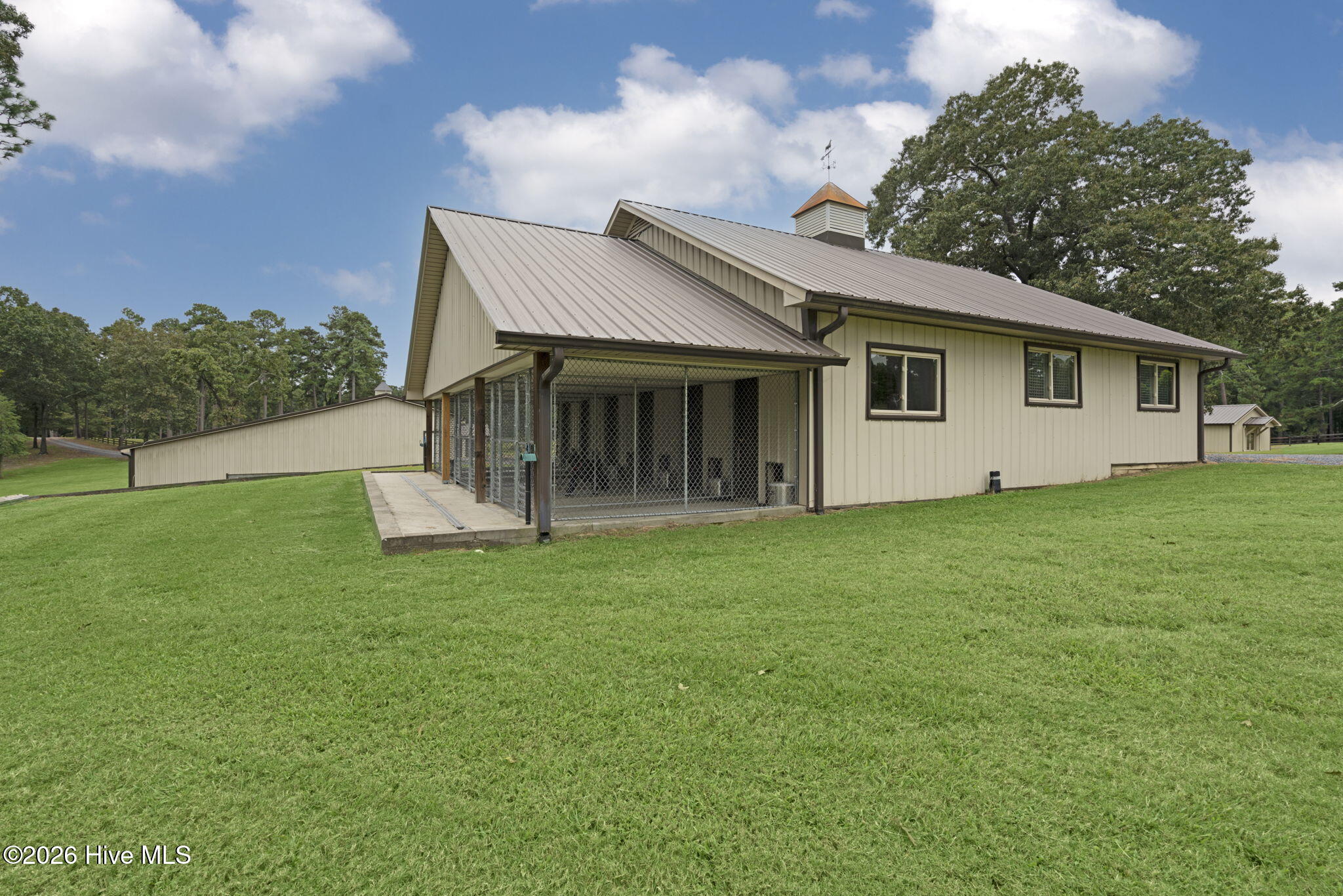 509 Cross Country Lane Property Photo 46