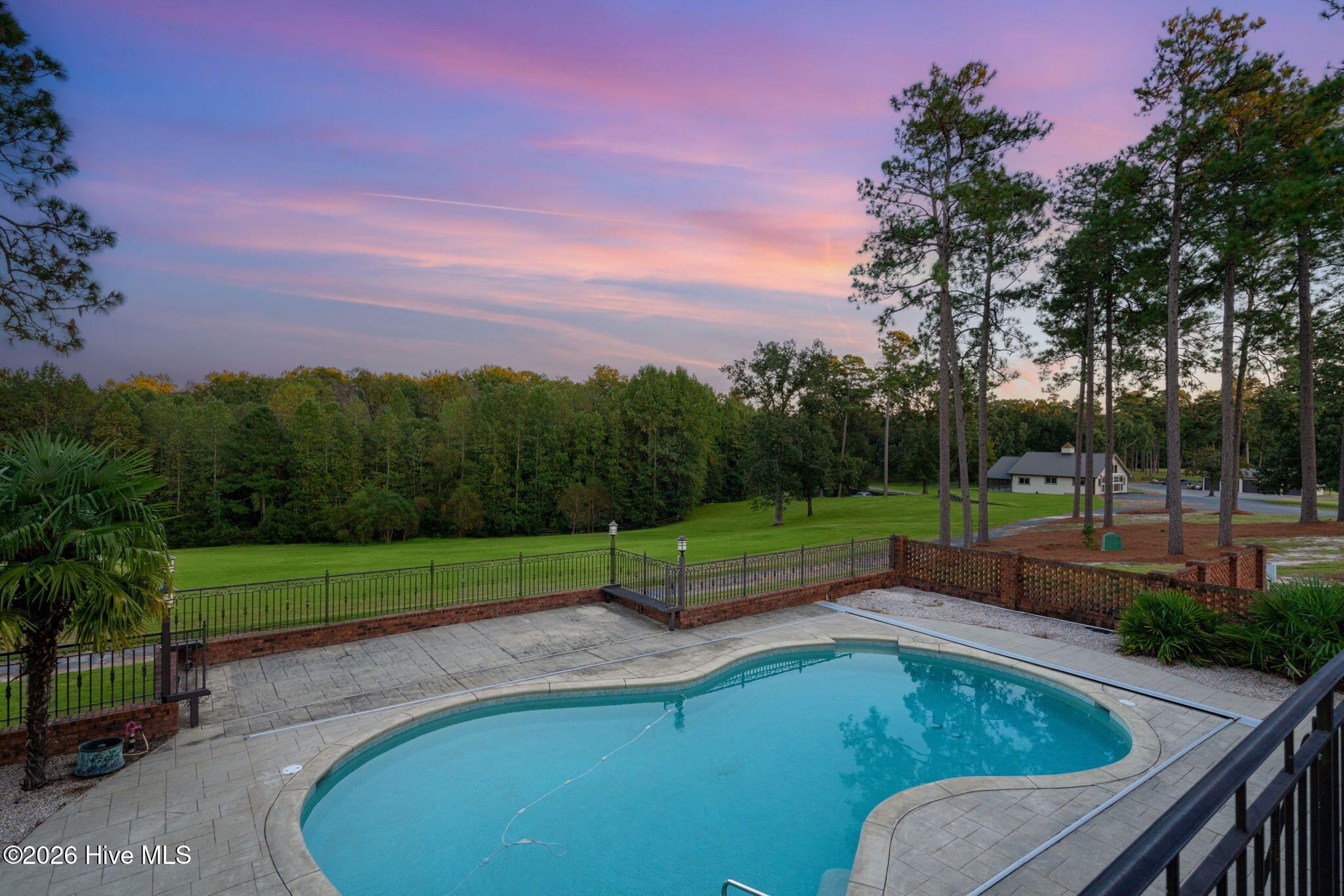 509 Cross Country Lane Property Photo 110