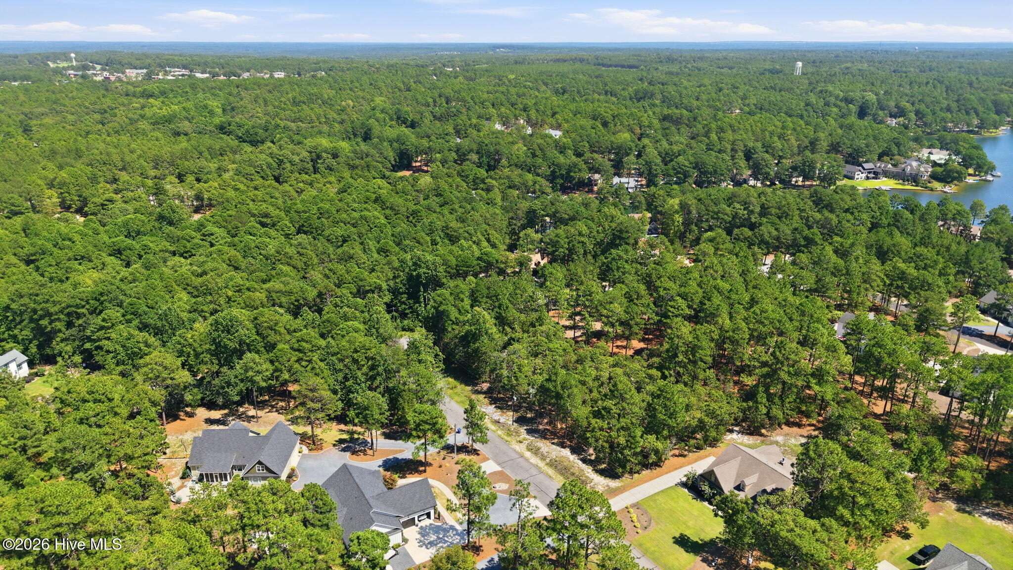 112 5421 Ritter Drive Property Photo 13