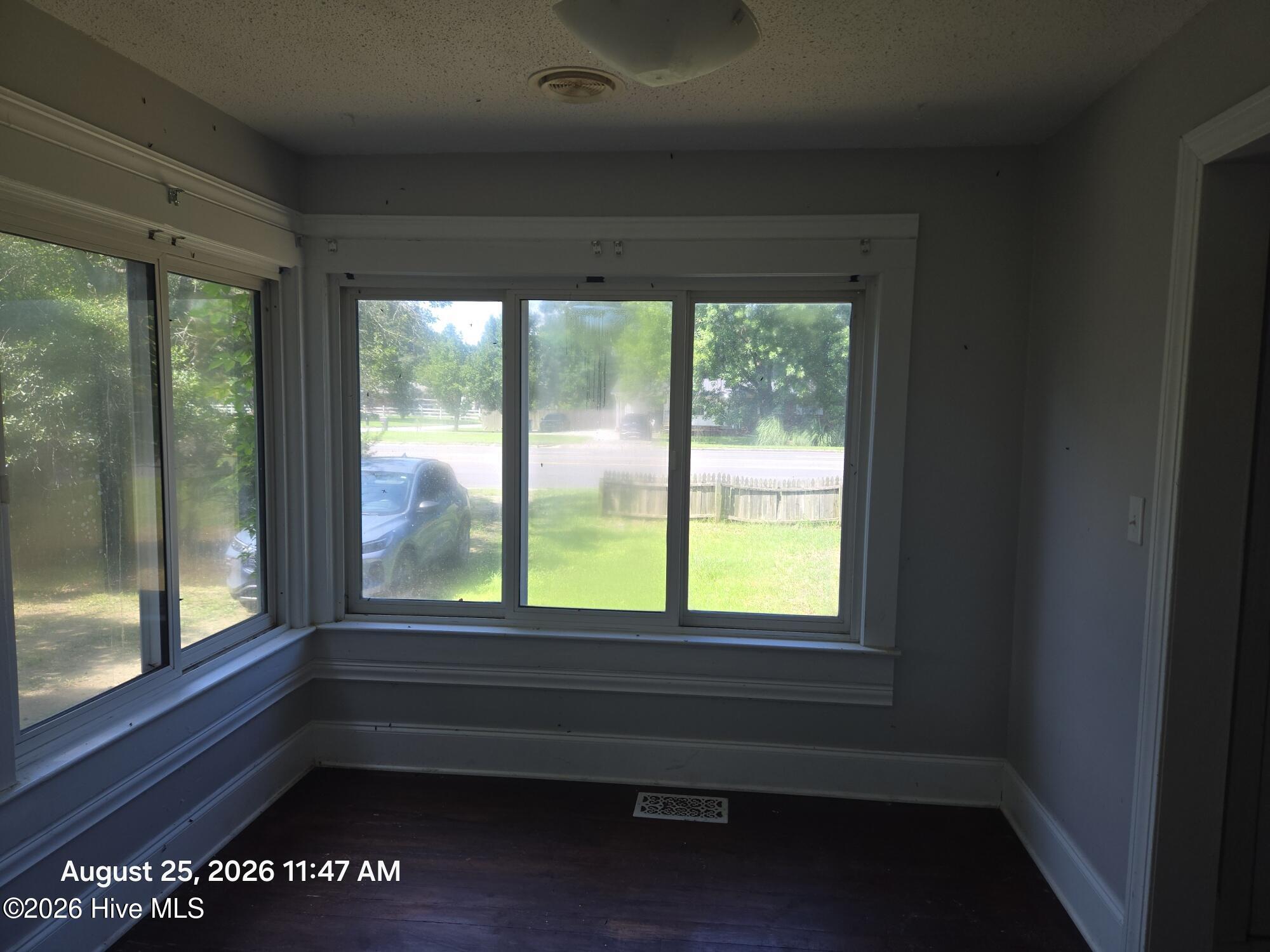 3612 Richlands Highway Property Photo 3