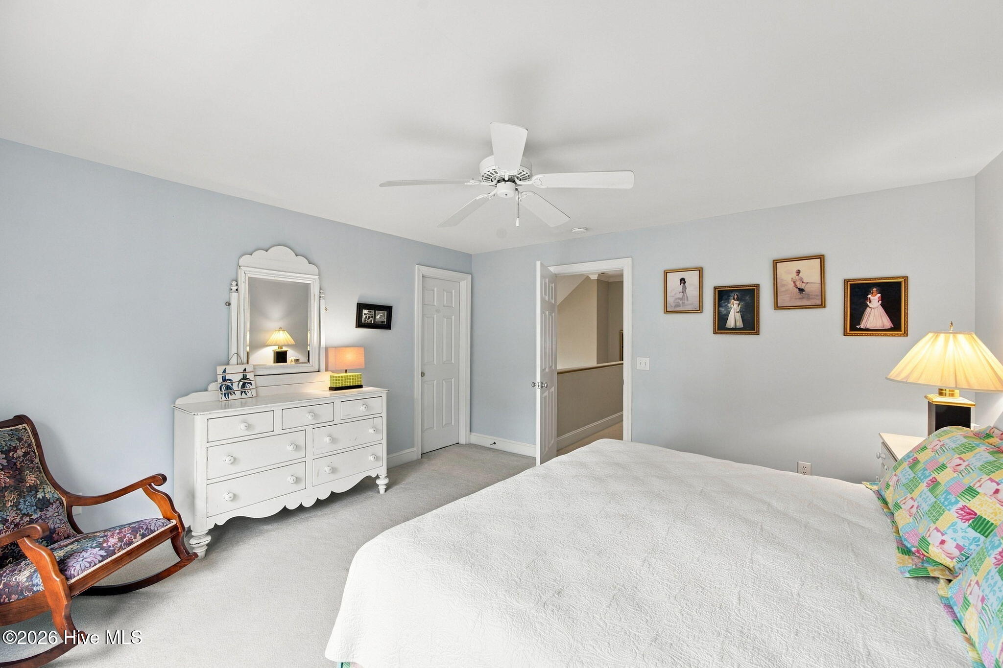 1916 Inverness Lane Property Photo 27