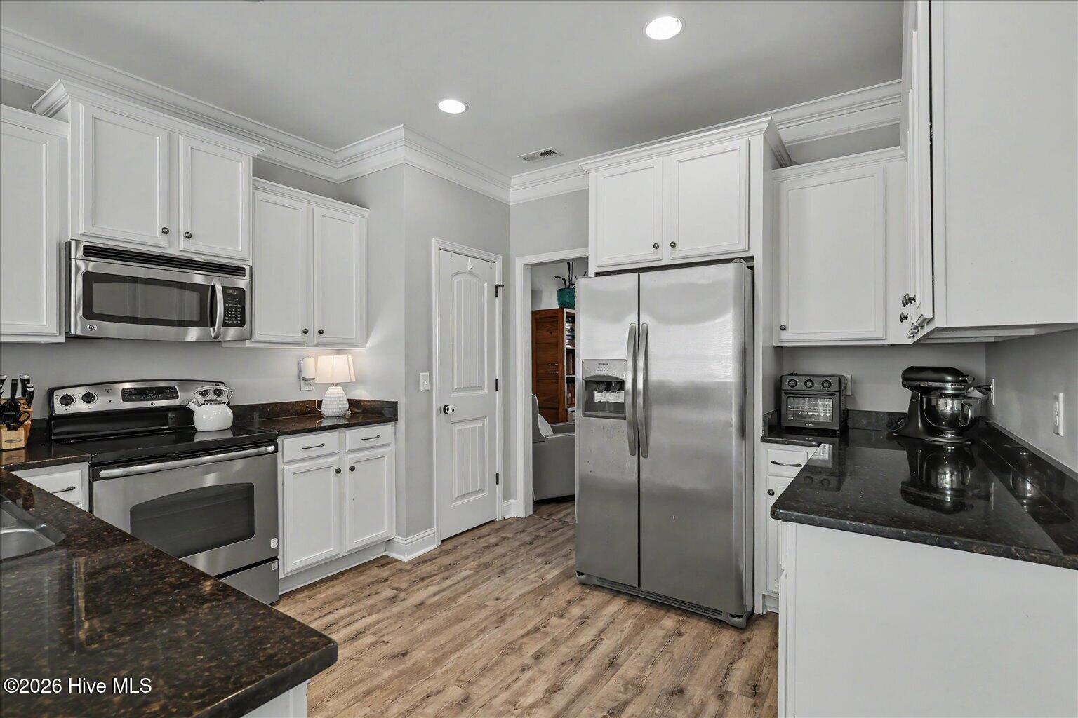 402 Lady Bug Lane Property Photo 12
