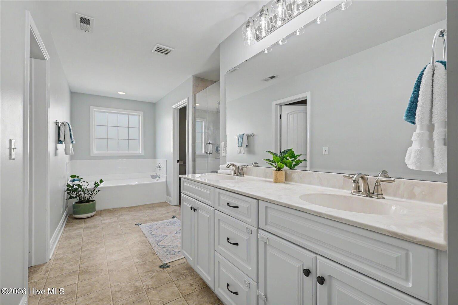 402 Lady Bug Lane Property Photo 35
