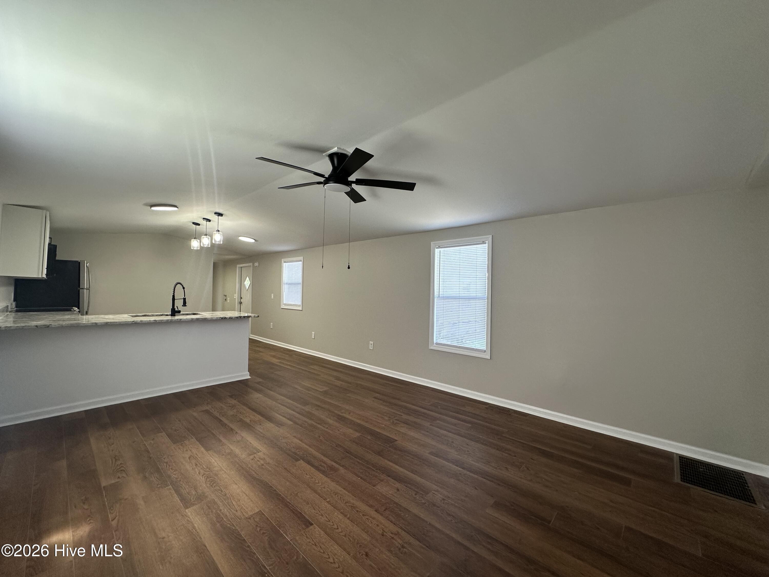 326 Carlson Drive Property Photo 5