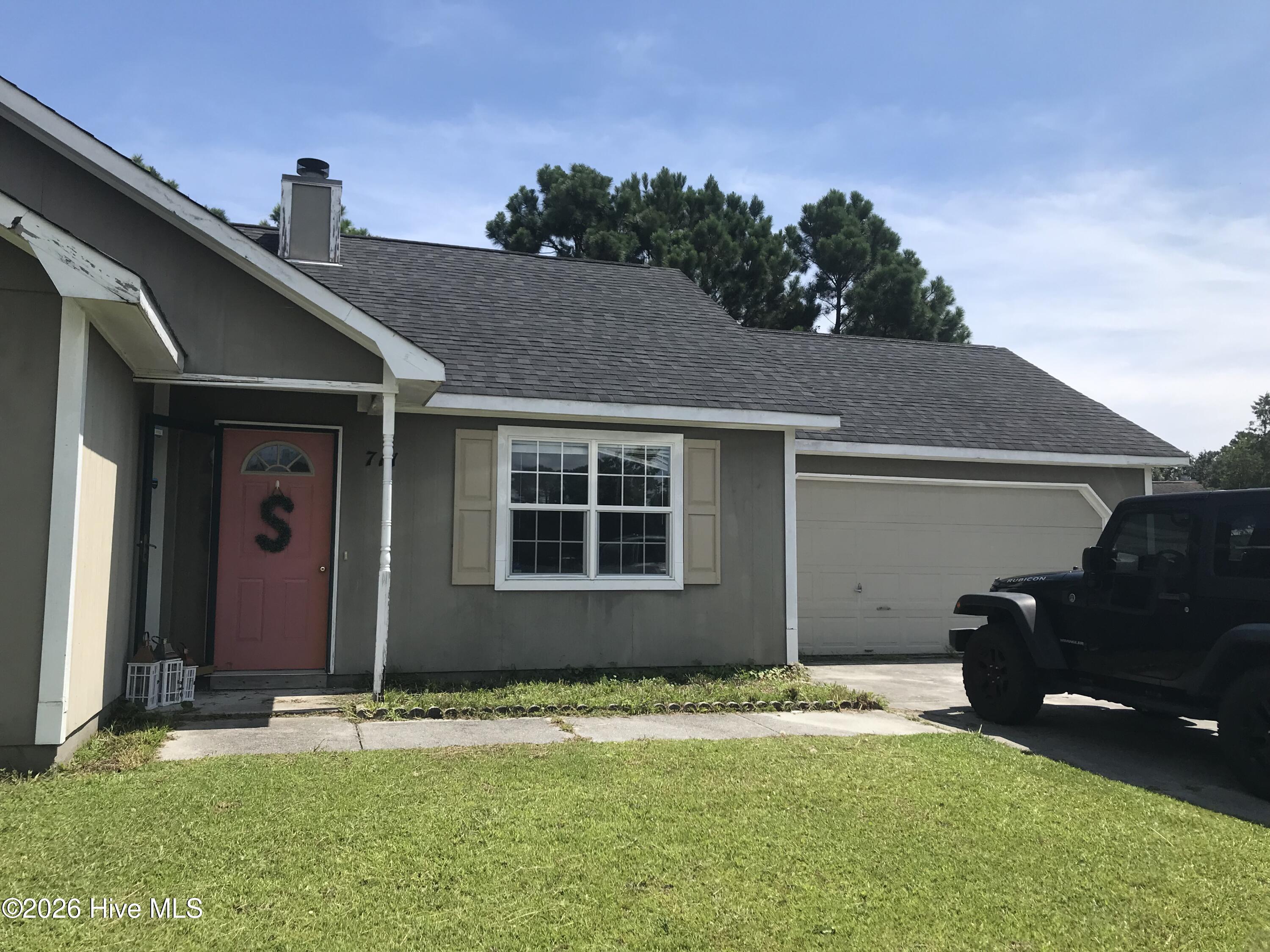 711 Covington Court Property Photo 1