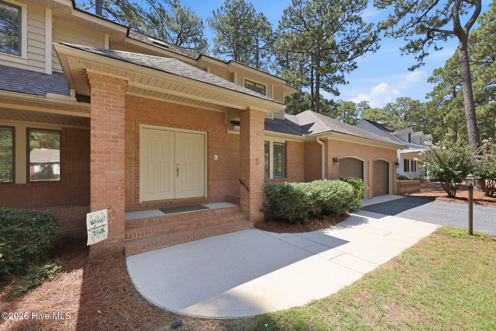 3 Montclair Lane Property Photo 5