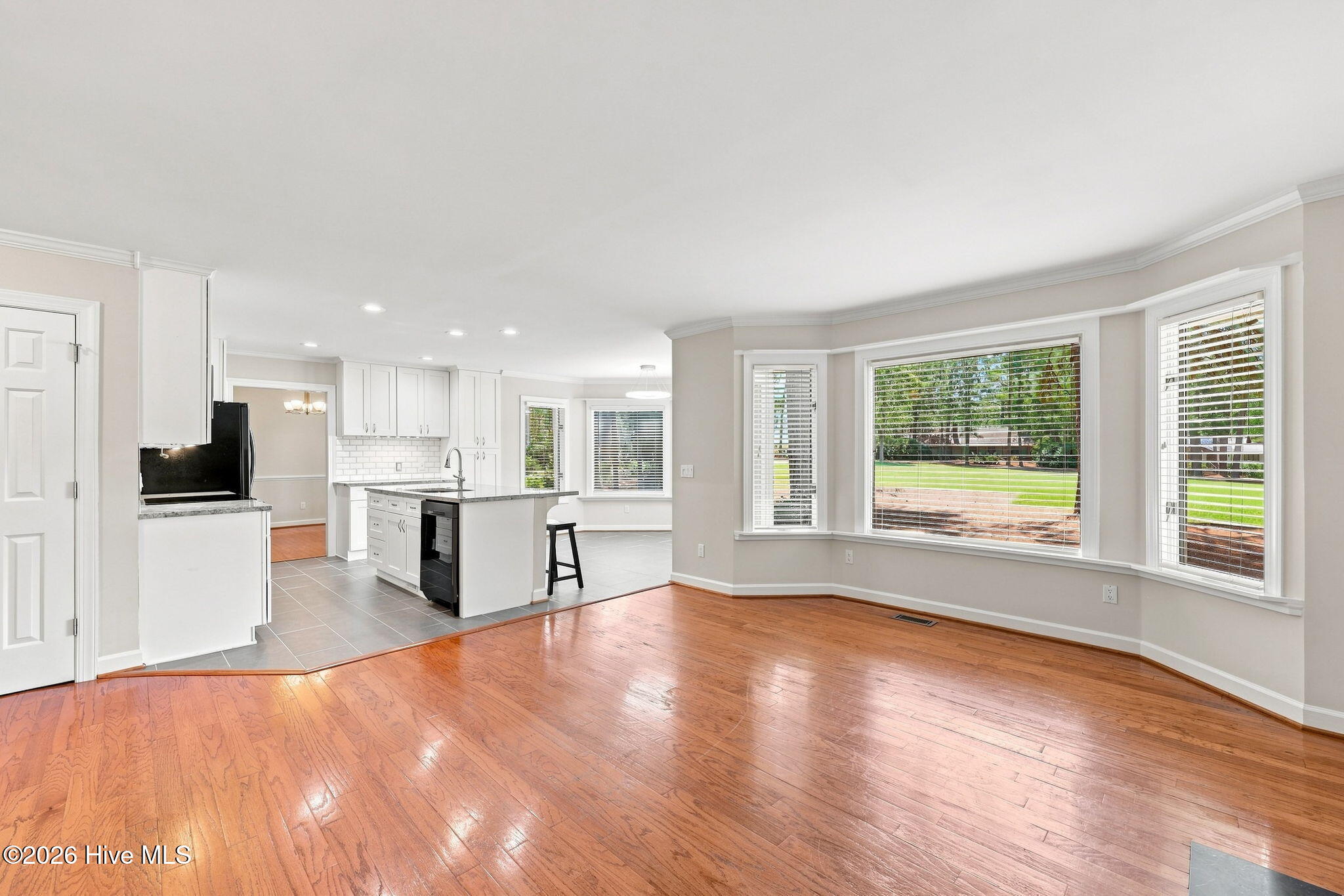 3 Montclair Lane Property Photo 32