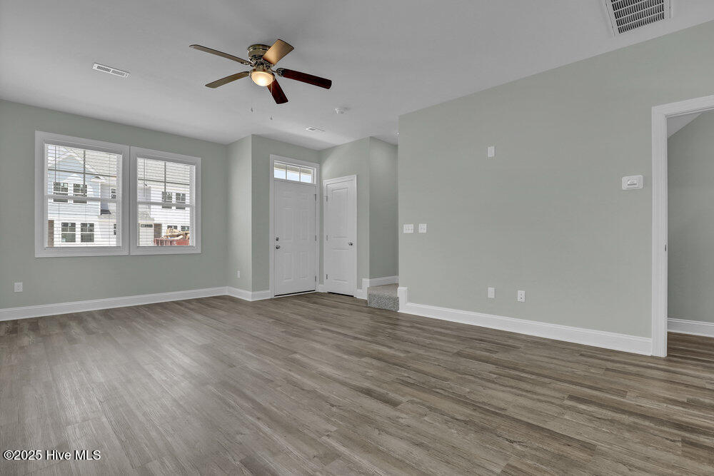 224 Sandy Cove Lane Property Photo 6